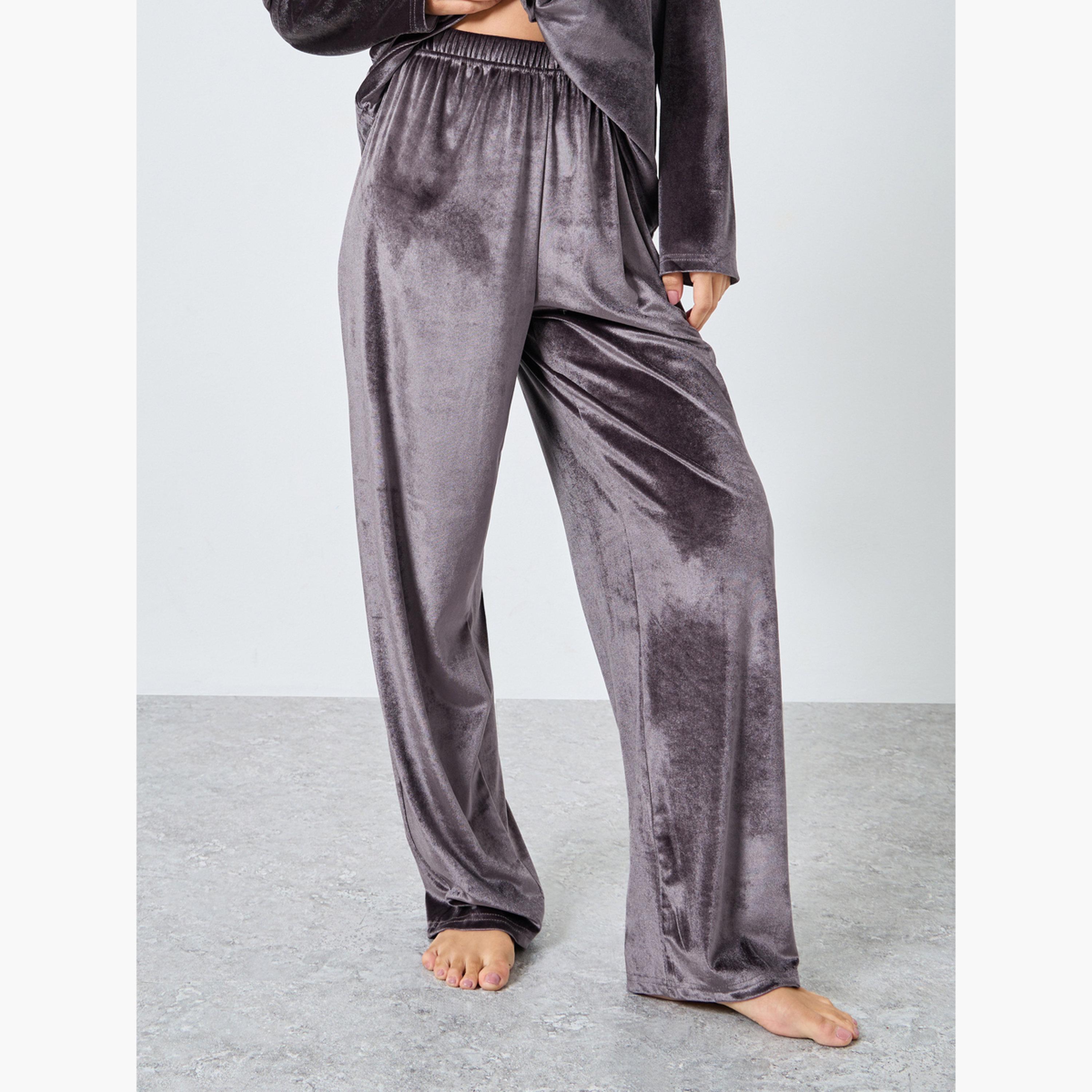 ستايلي - بيجاما قميص مخملي بأزرار للنساء-women-clothing-nightwear-pyjamas-longsets-image-4