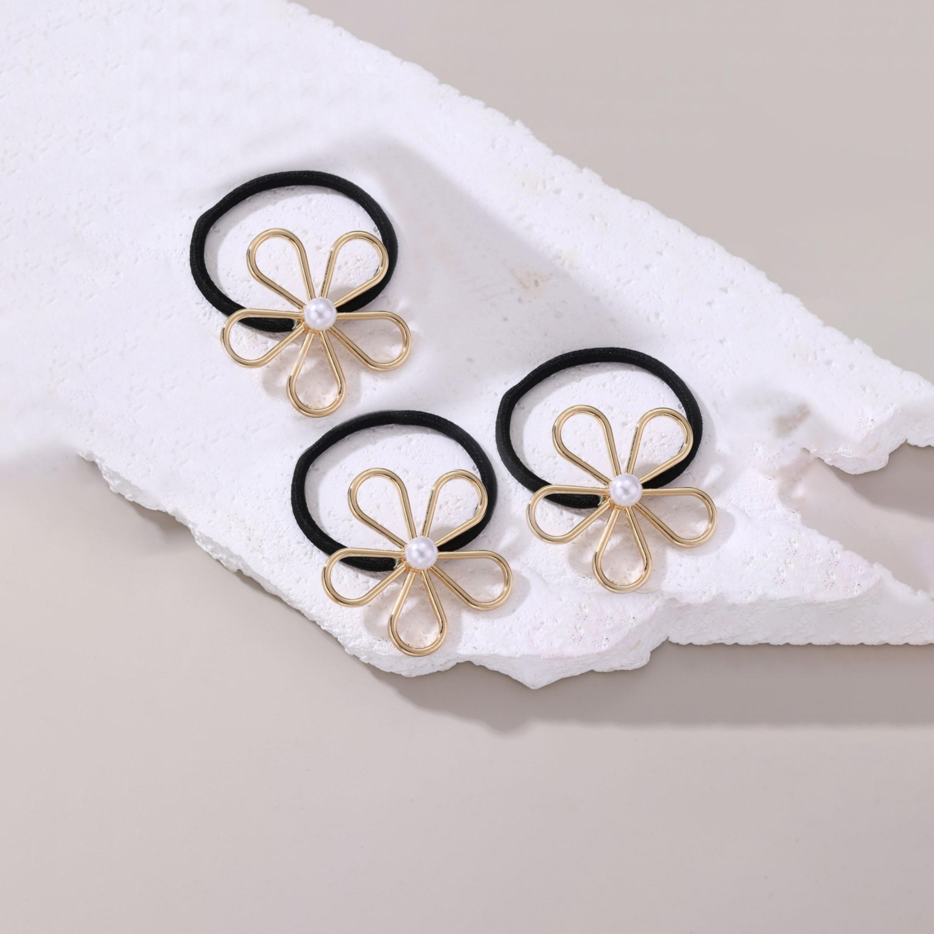تيك تو - مجموعة من 3 ربطات شعر على شكل زهرة من اللؤلؤ الصناعي-women-hairaccessories-others-image-5