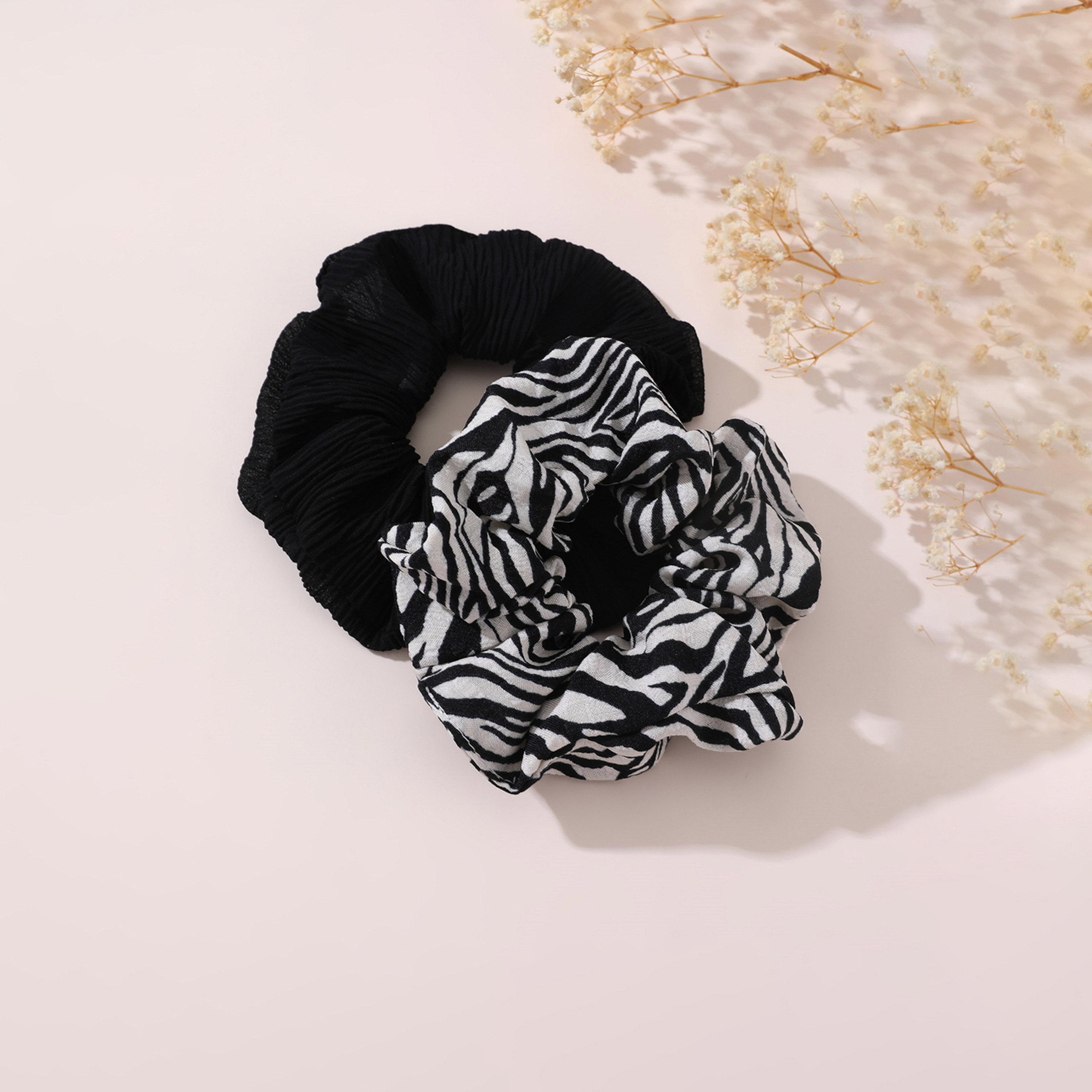 تيك تو - طقم قطعتين - ربطة شعر مطبوعة-women-hairaccessories-bands-image-4