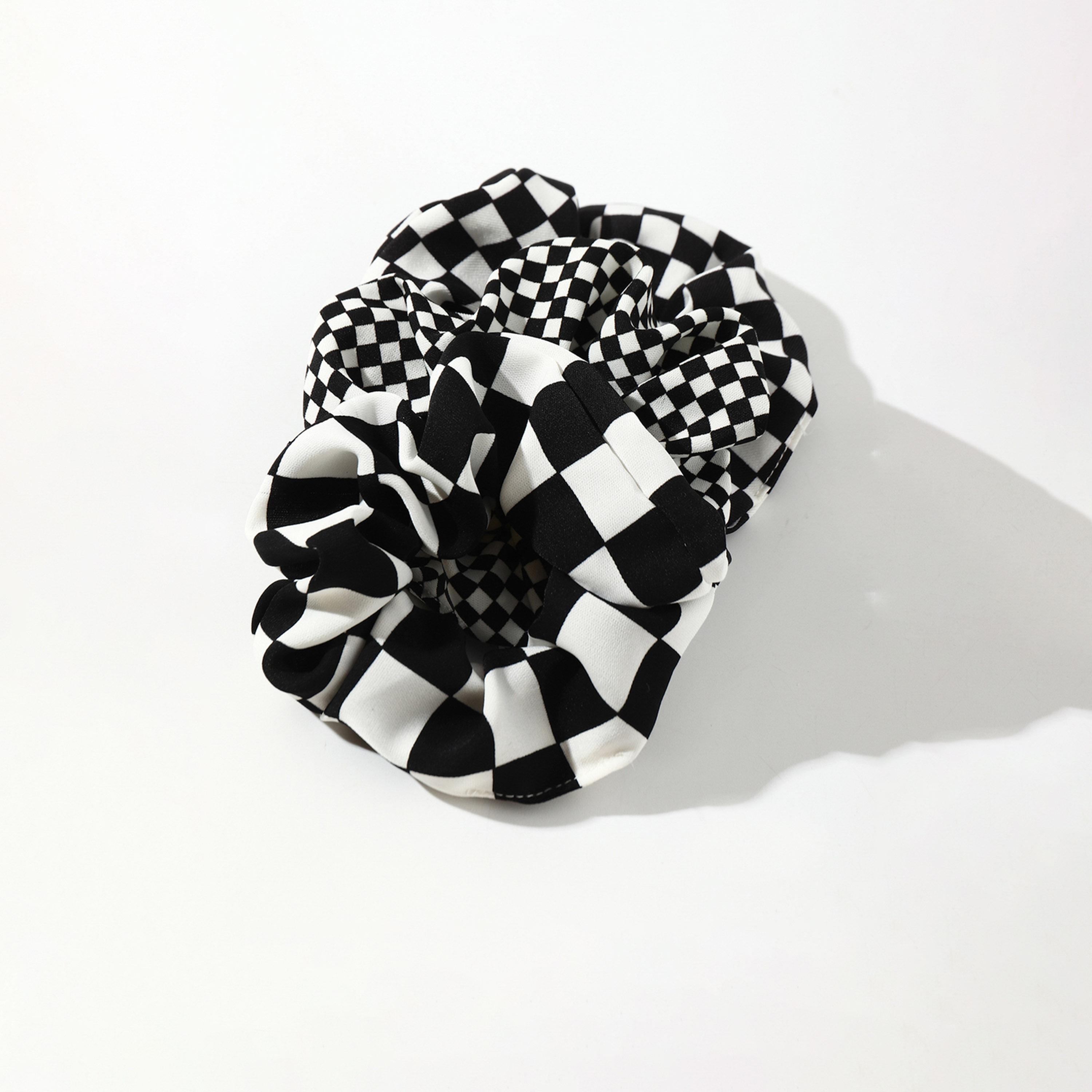 تيك تو - طقم 3 ربطات شعر منقوشة-women-hairaccessories-bands-image-3