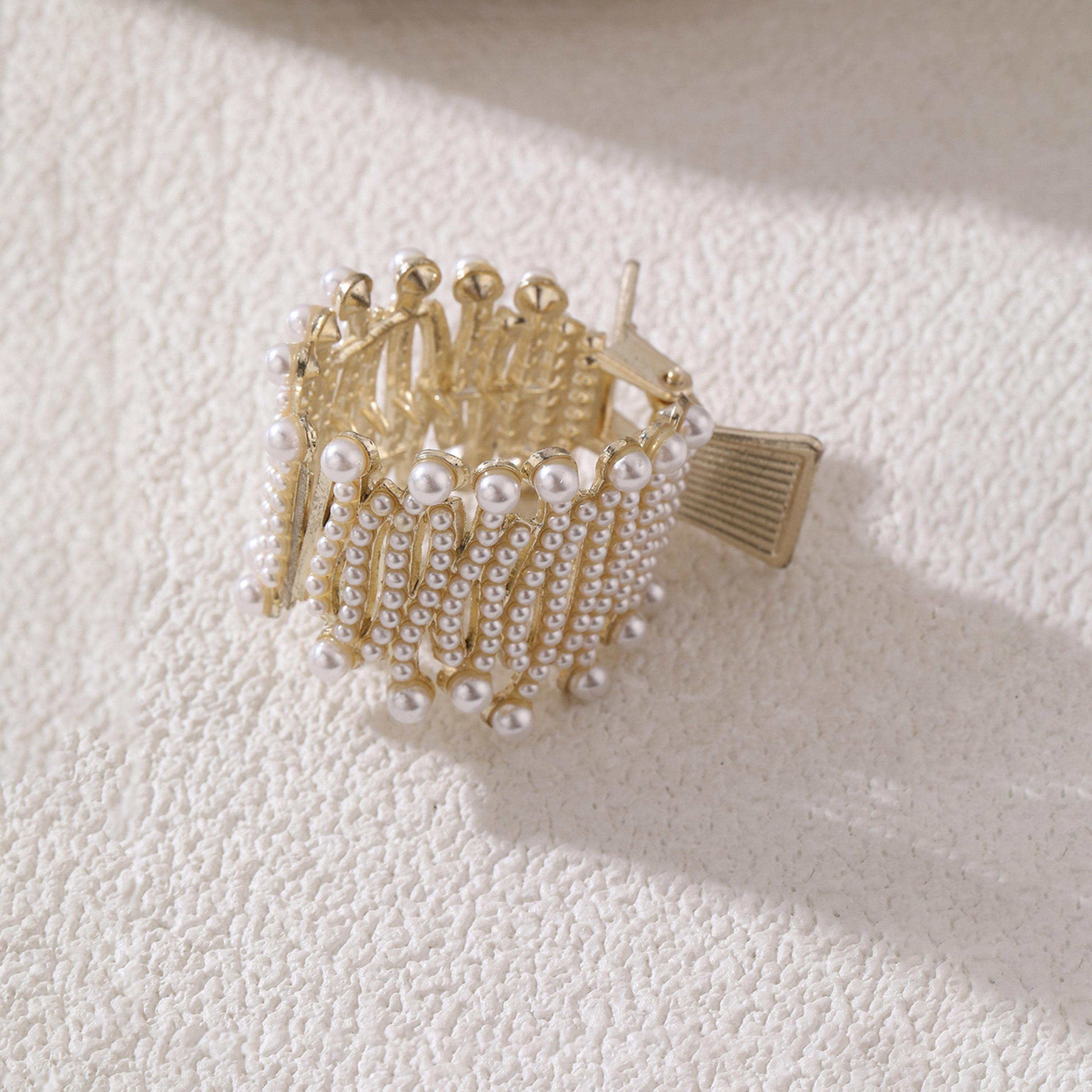تيك تو - مشبك شعر  مزين باللؤلؤ الصناعي-women-hairaccessories-clips-image-2