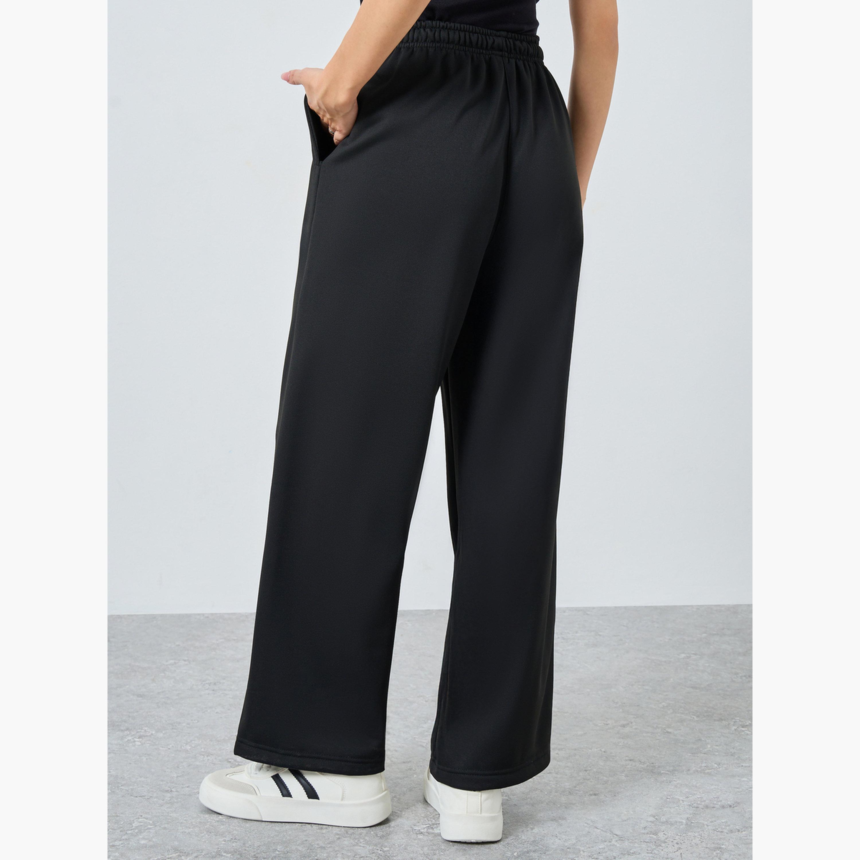 Styli Women Black Solid Wide Leg Joggers-women-clothing-bottoms-joggers-image-4