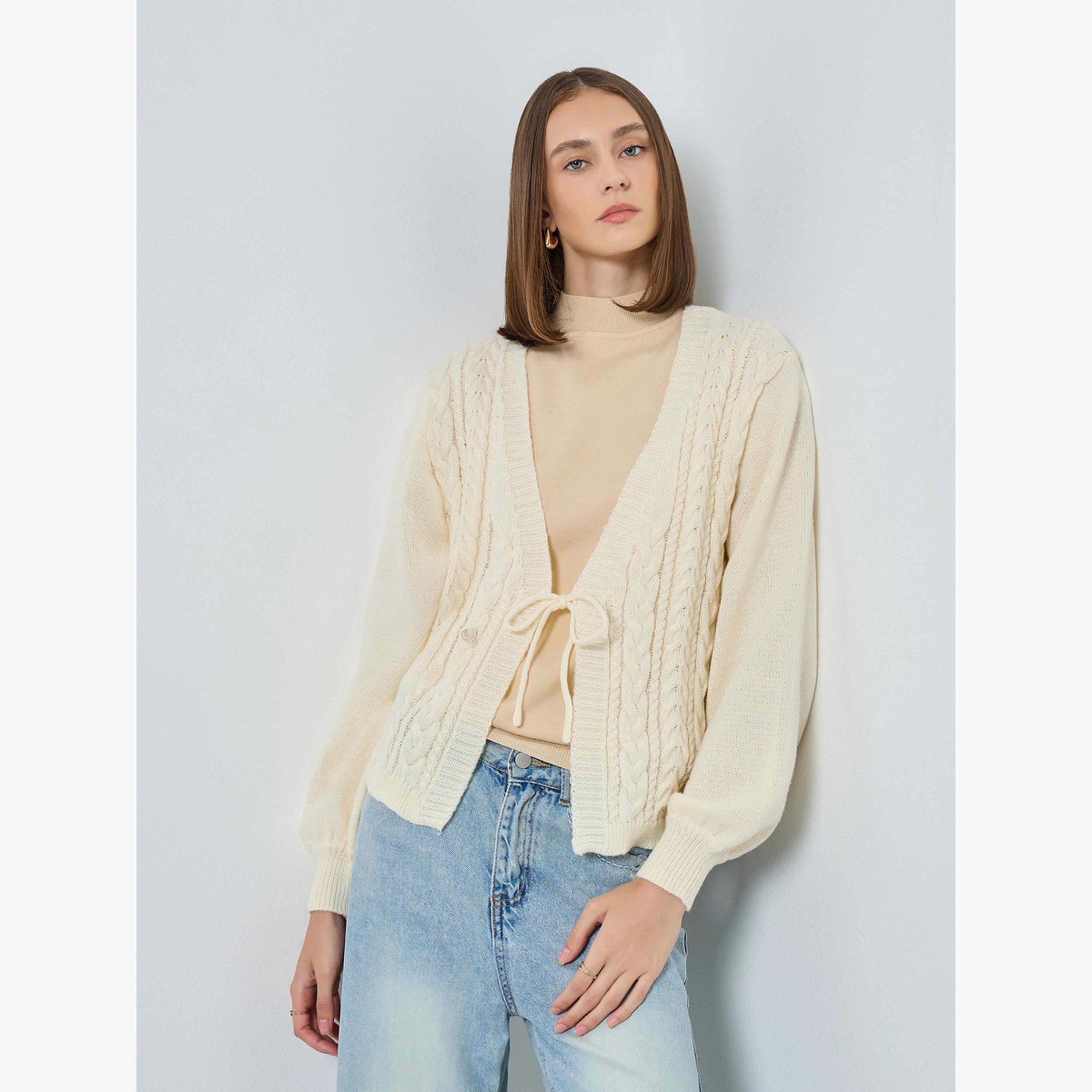 ستايلي - كارديغان كريمي بقصّة مربعة وربطة أمامية نسيج الكابل للنساء -women-winterwear-cardigansandjumpers-cardigans-image-1