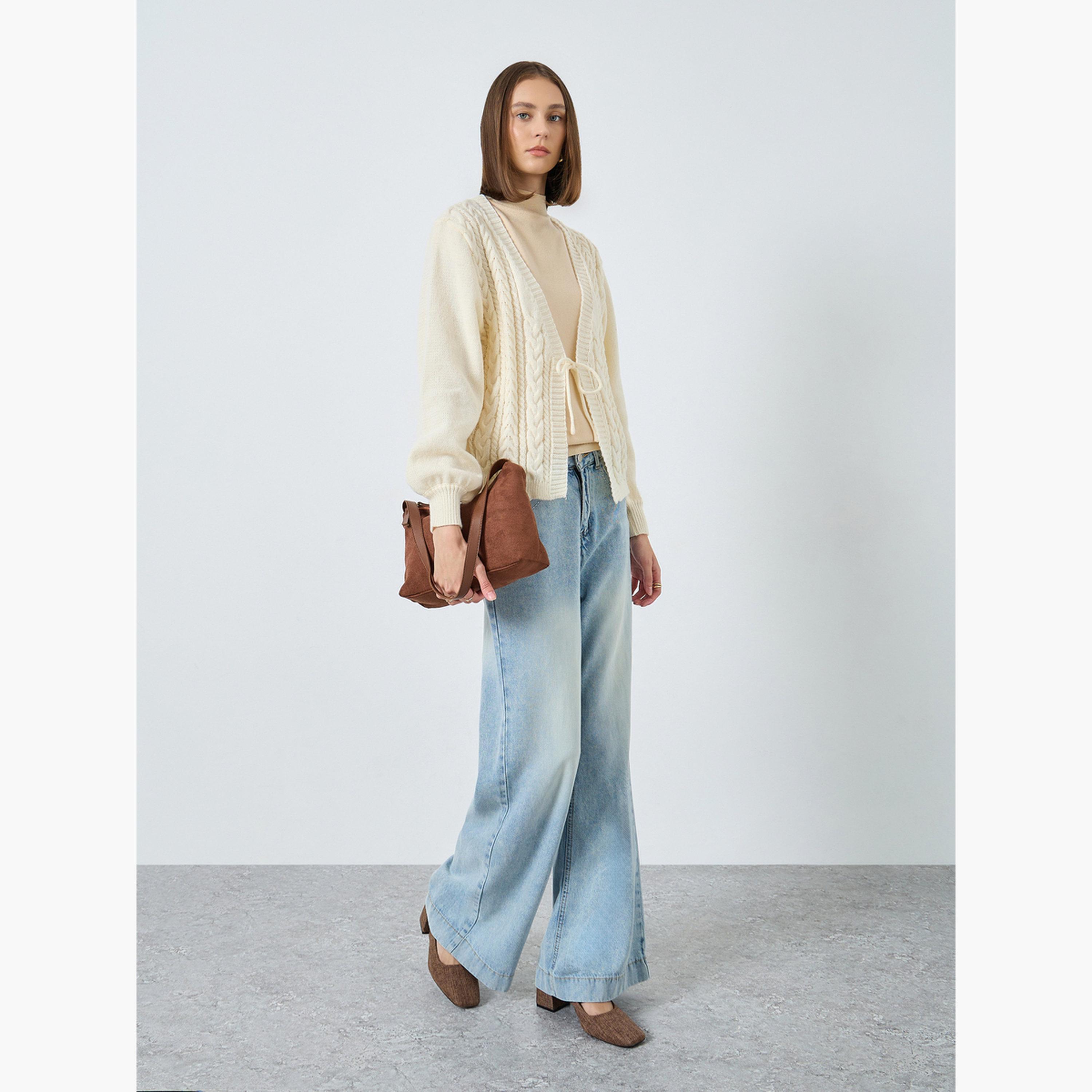 ستايلي - كارديغان كريمي بقصّة مربعة وربطة أمامية نسيج الكابل للنساء -women-winterwear-cardigansandjumpers-cardigans-image-2