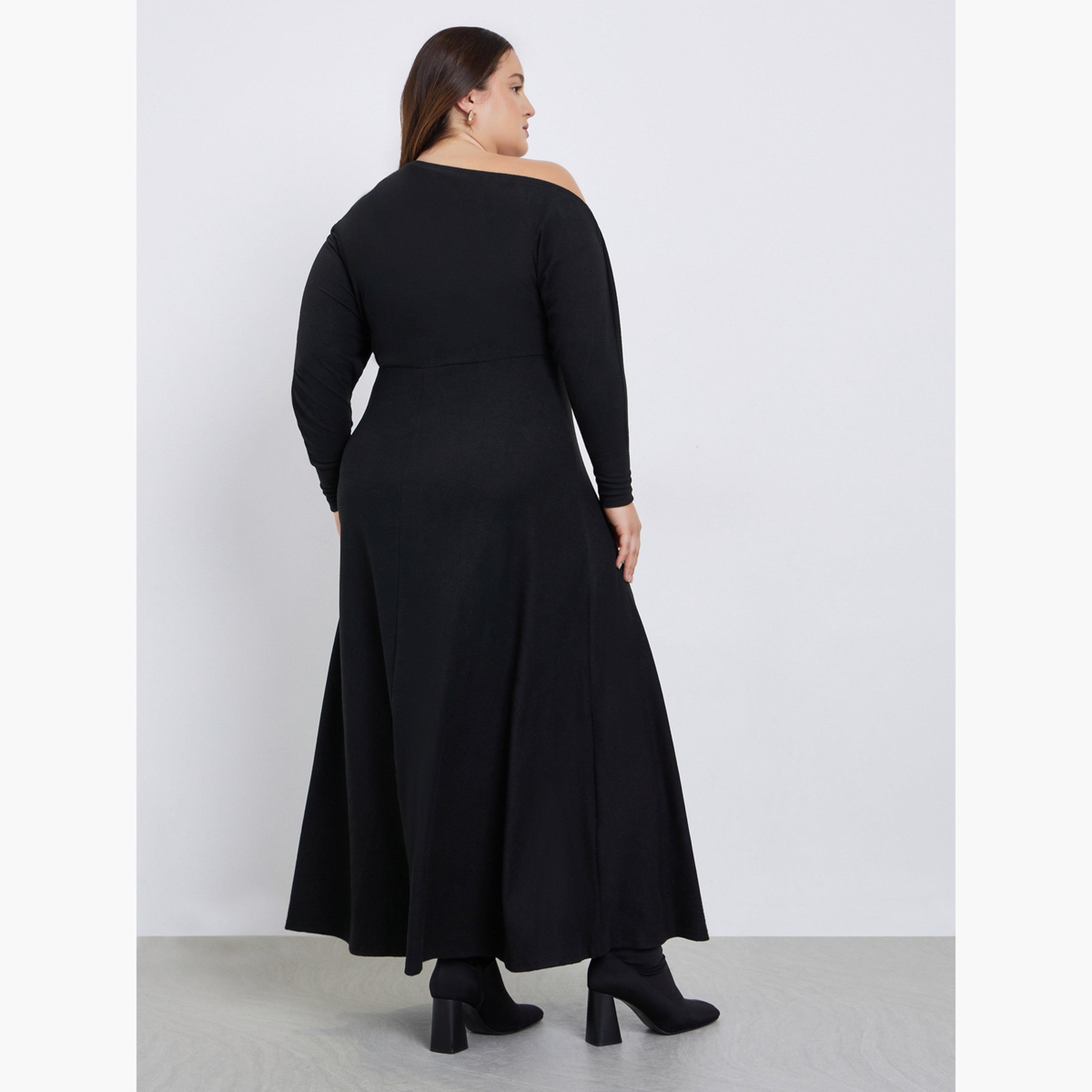 Styli Plus Size Asymmetric Neck Knit Maxi Dress-women-clothing-dresses-image-5
