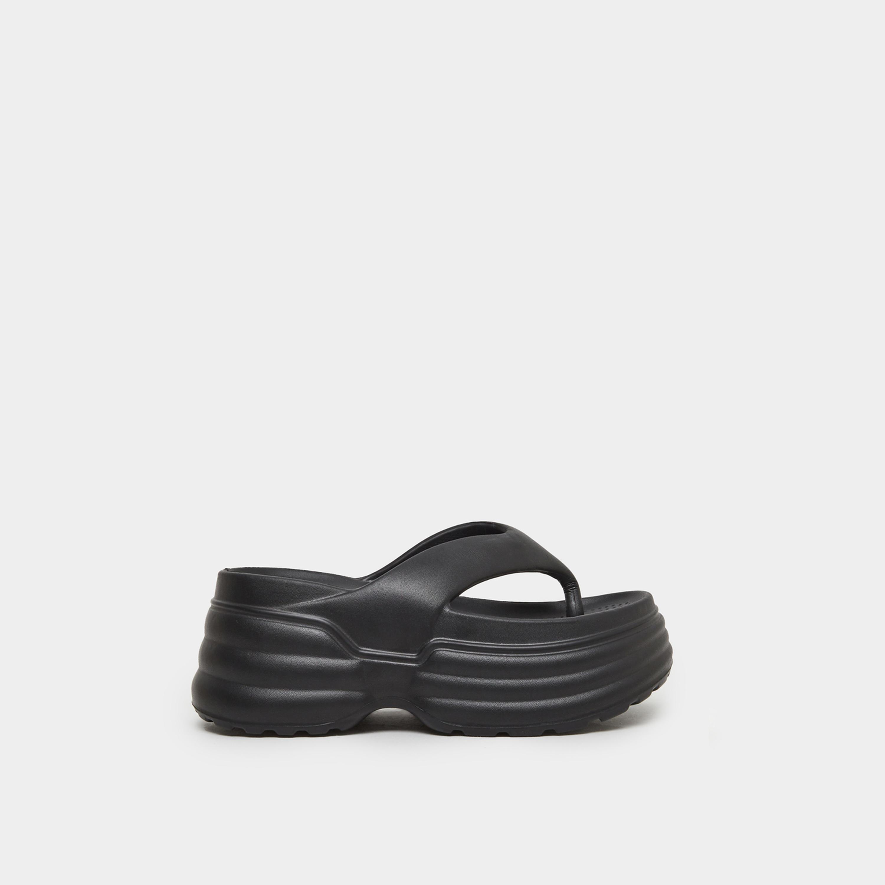 ستايلي - شبشب أسود بكعب سميك ومقدمة رفيعة للنساء-women-shoes-sandals-heeled-image-2