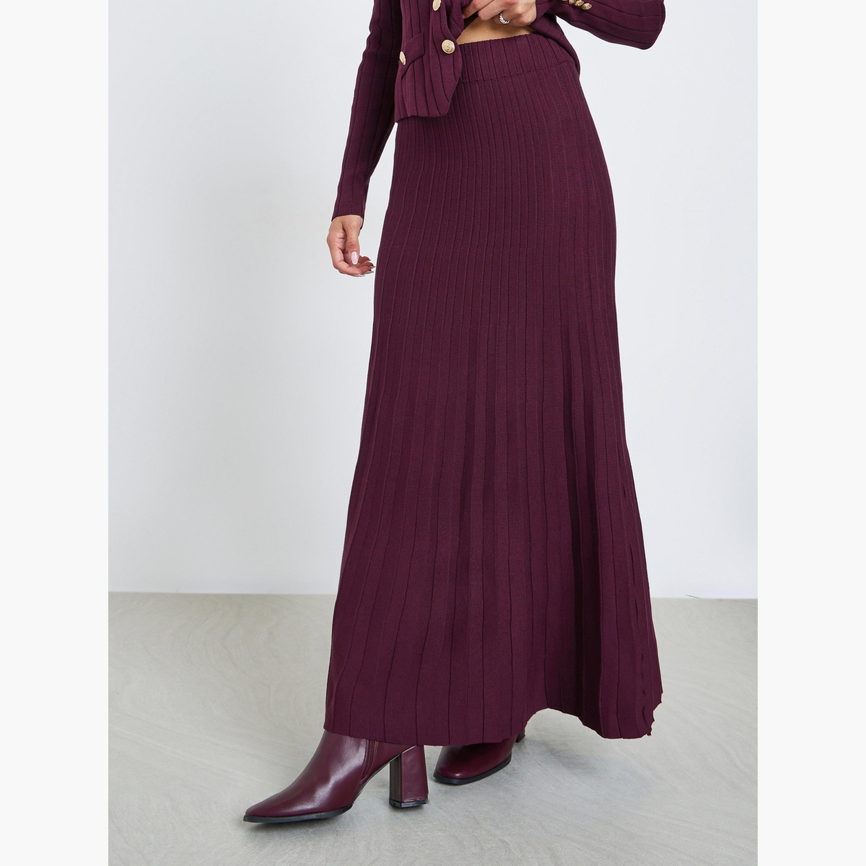 ستايلي - كارديغان محبوك باللون البرغندي مع تنورة مطوية-women-clothing-coordsets-image-4