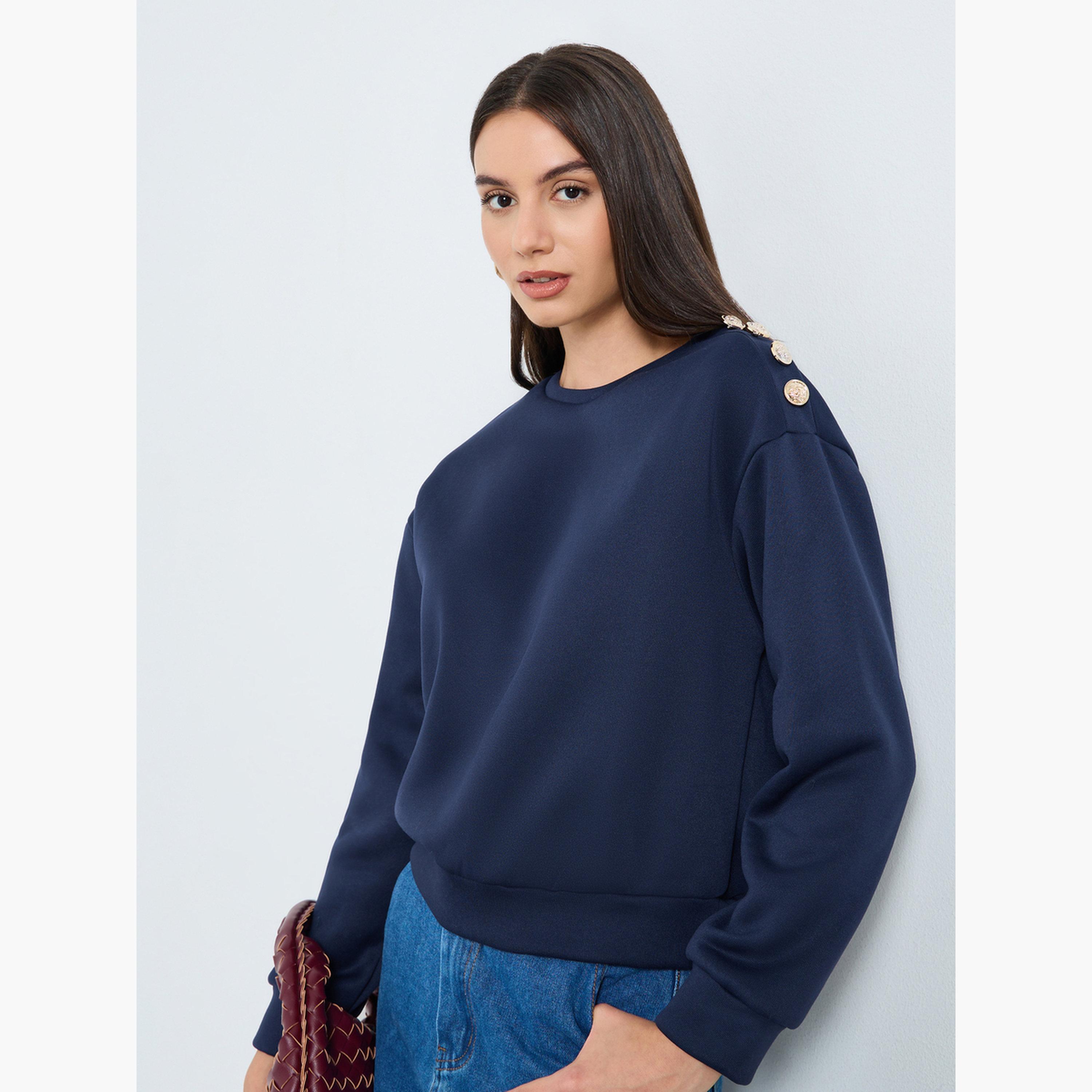 ستايلي - سويت شيرت أزرق داكن بقصّة عادية وأزرار على الكتف للنساء -women-clothing-hoodiesandsweatshirts-sweatshirts-image-1