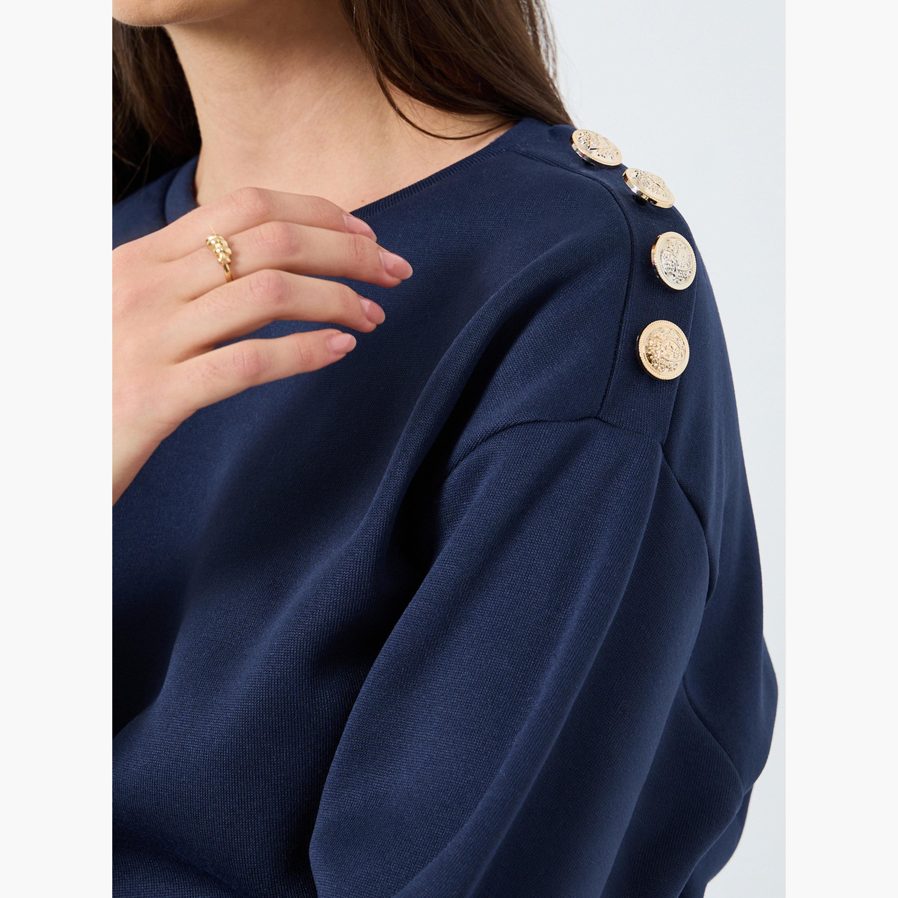 ستايلي - سويت شيرت أزرق داكن بقصّة عادية وأزرار على الكتف للنساء -women-winterwear-hoodiesandsweatshirts-sweatshirts-image-4