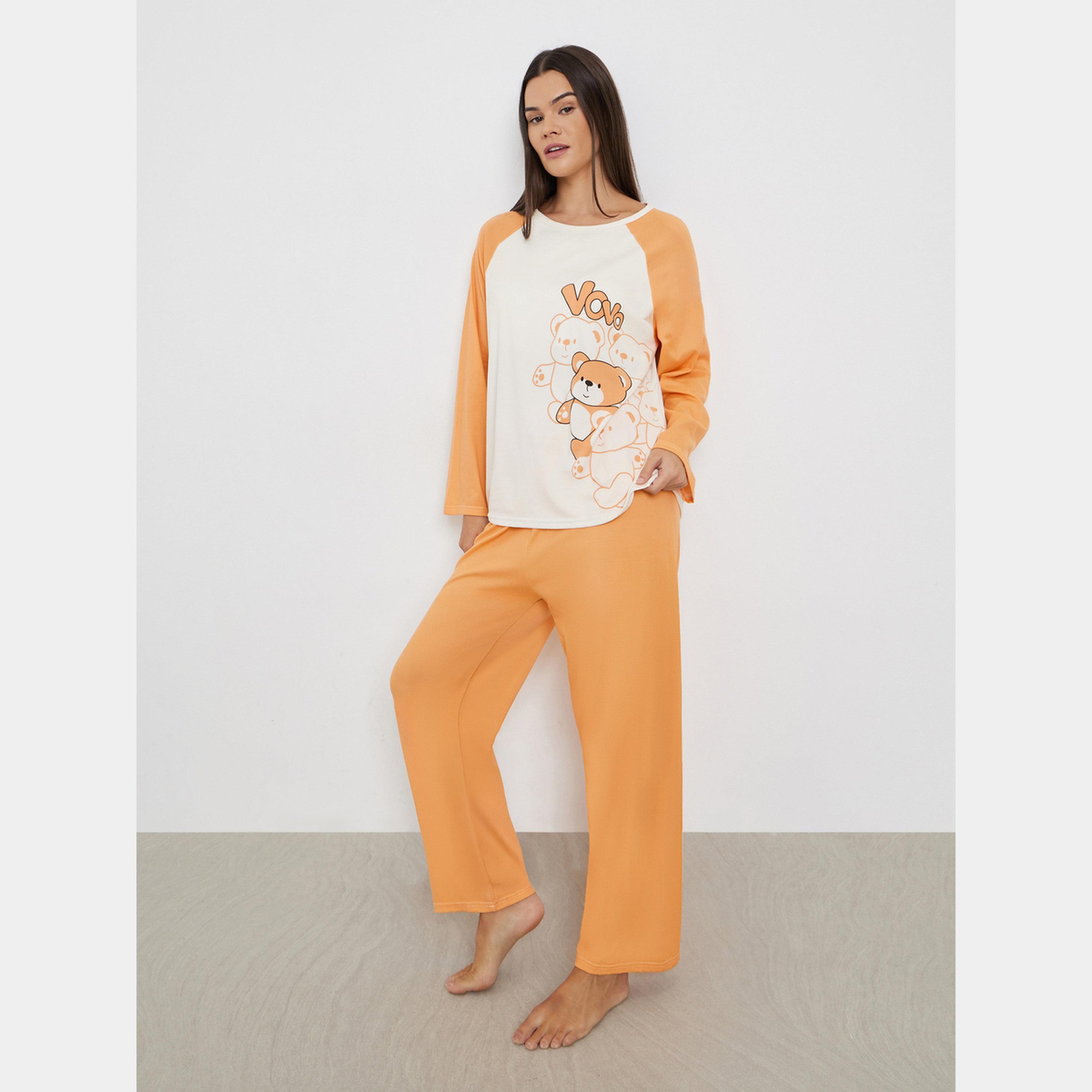 Styli Bear Graphic Print Long Sleeve T-Shirt and Pyjama Set-women-clothing-nightwear-pyjamas-longsets-image-1