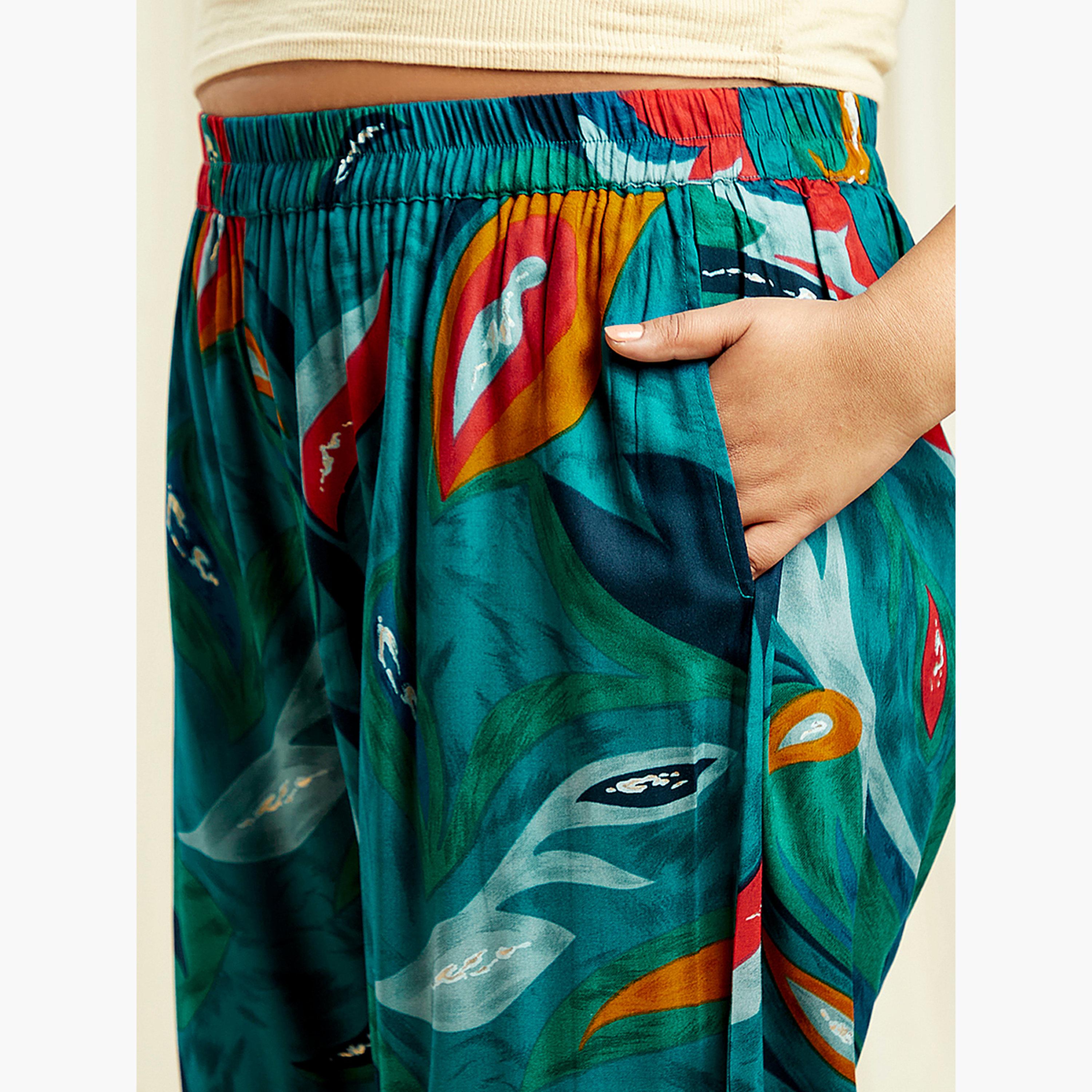 Globus X Styli Plus Size Abstract Print Shirt and Pants Co-Ords-women-clothing-coordsets-image-5