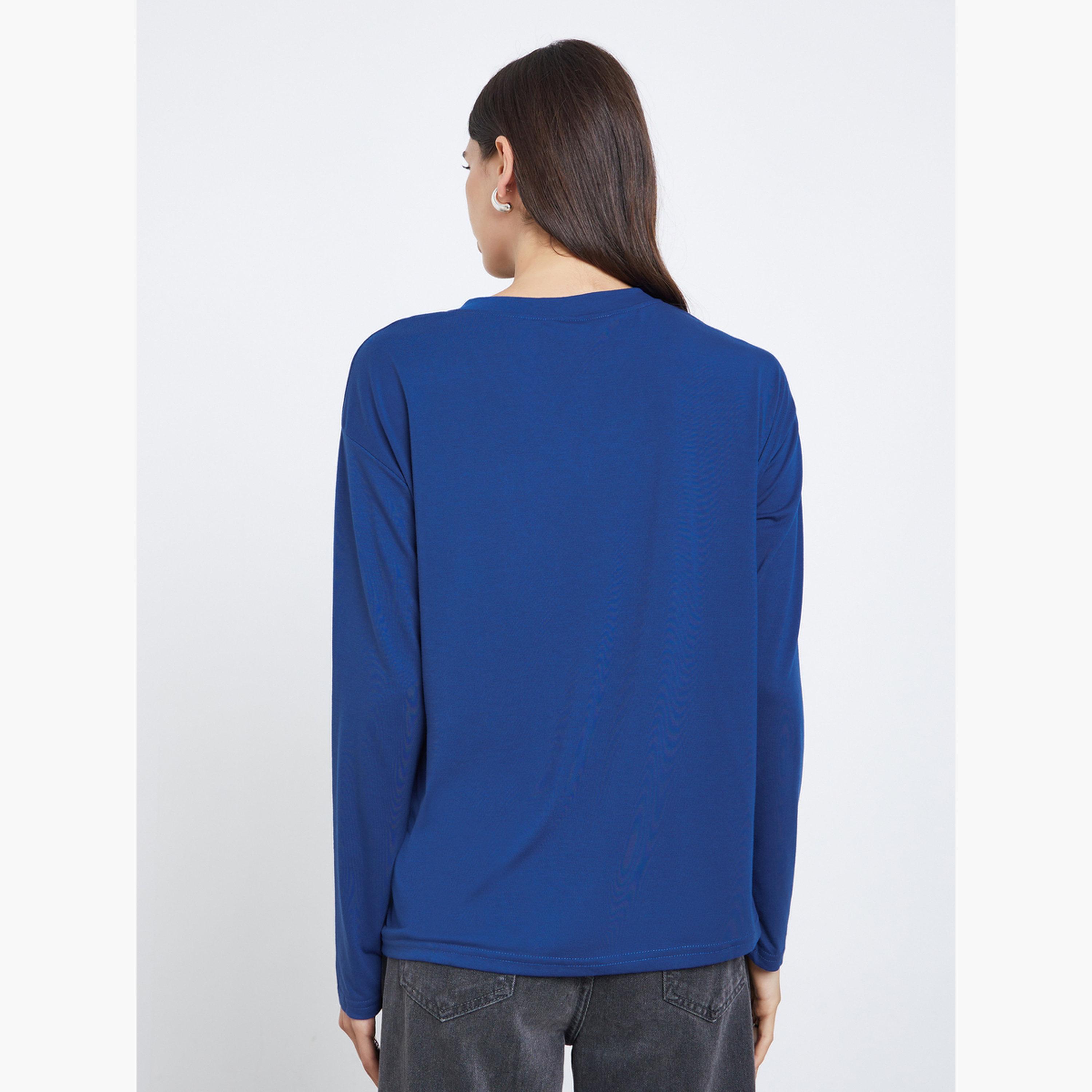 Styli Embroidered V Neck Regular Fit T-Shirt-women-clothing-tshirts-image-4
