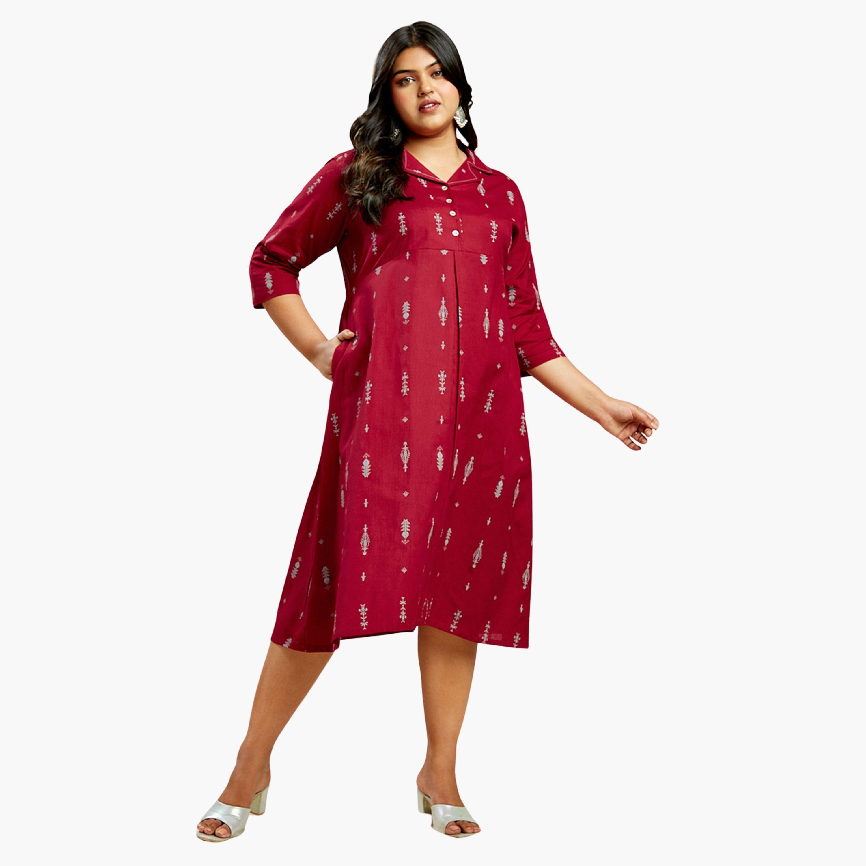 غلوبوس × ستايلي - فستان متوسط ​​الطول بطبعة عرقية لون برغندي حجم كبير-women-clothing-ethnicwear-dresses-image-1