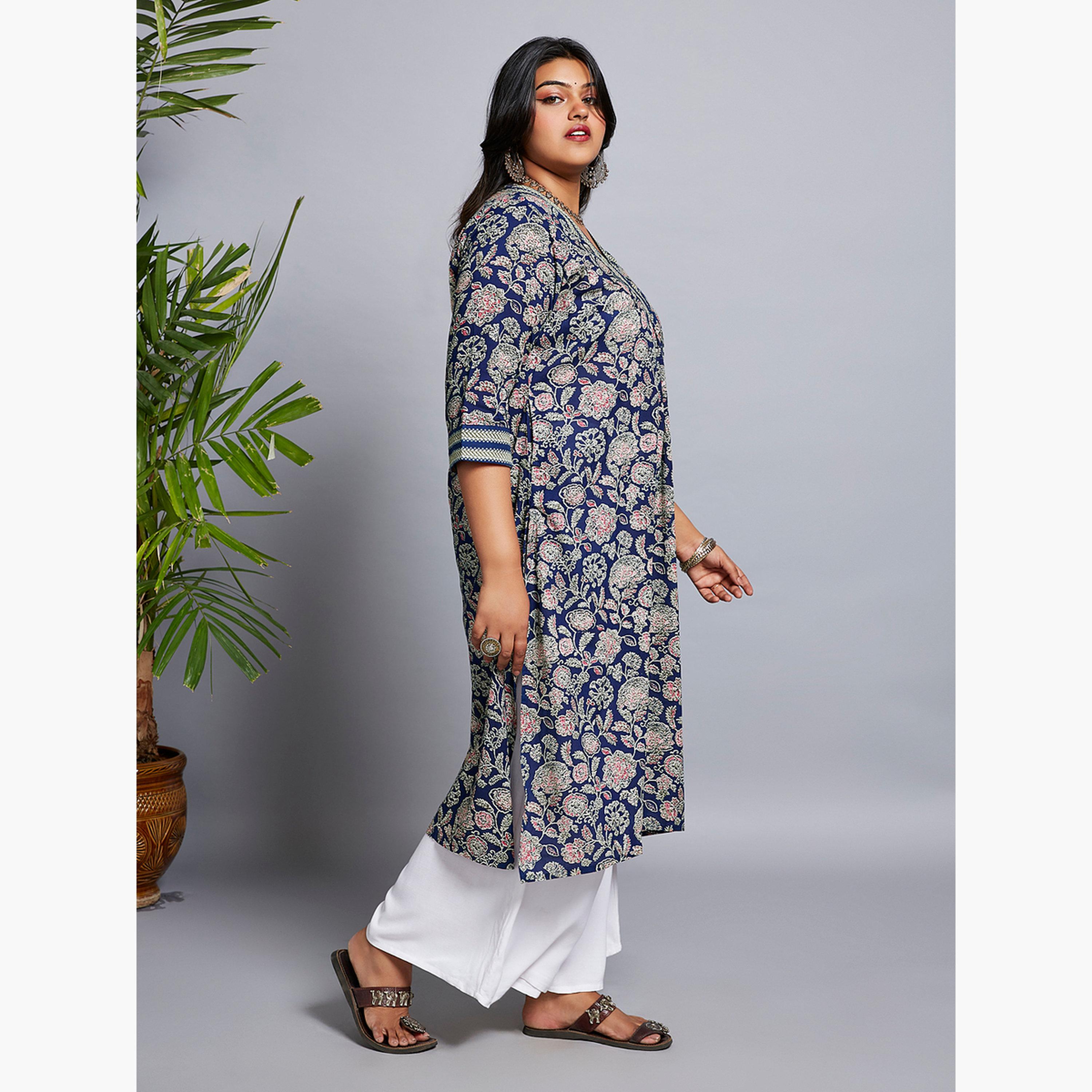 غلوبوس × ستايلي - كورتا عمل بطبعة زهور كاملة لون أزرق حجم كبير-women-clothing-ethnicwear-kurtas-image-2