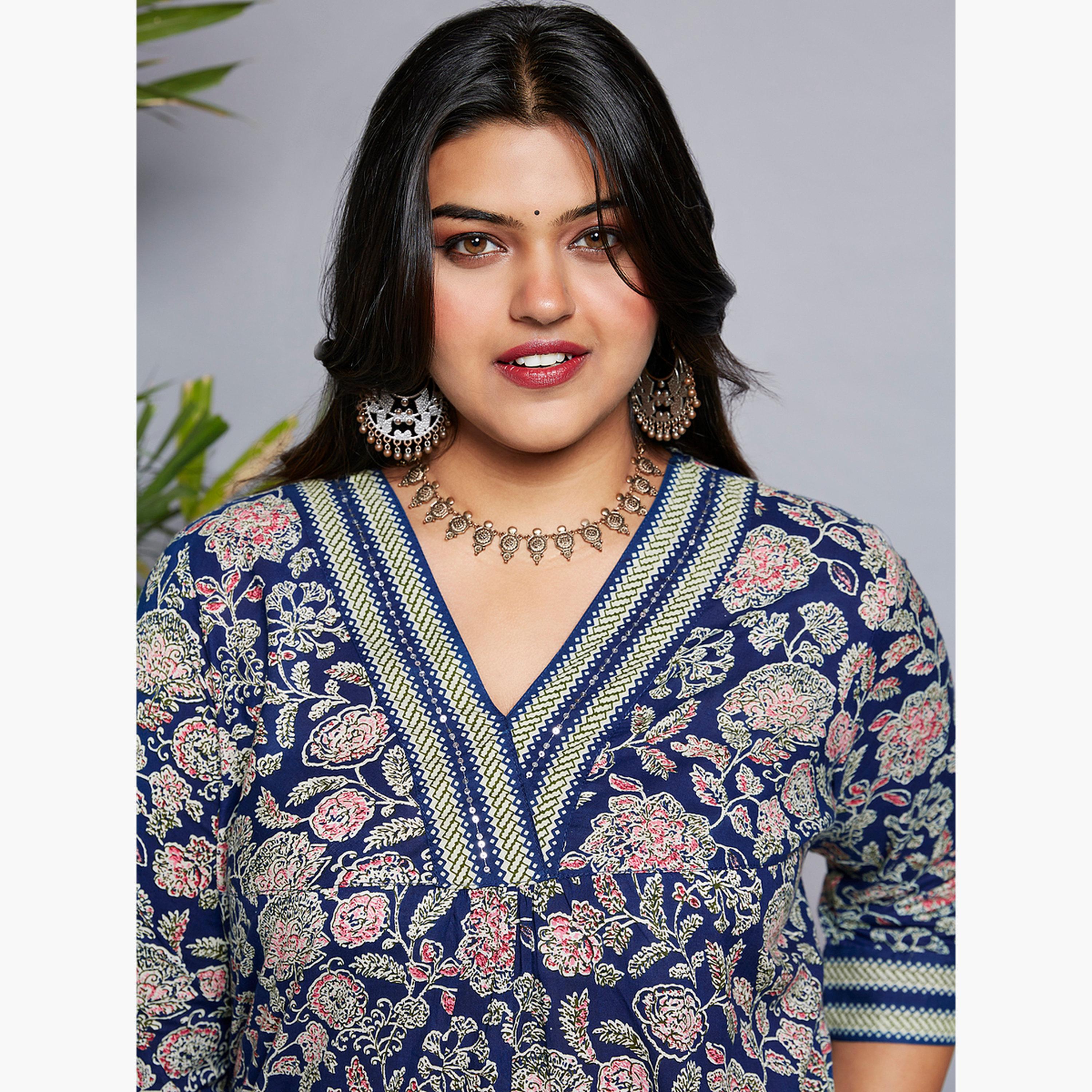 Globus X Styli Plus Size Blue All Over Floral Print Workwear Kurta-women-clothing-ethnicwear-kurtas-image-4