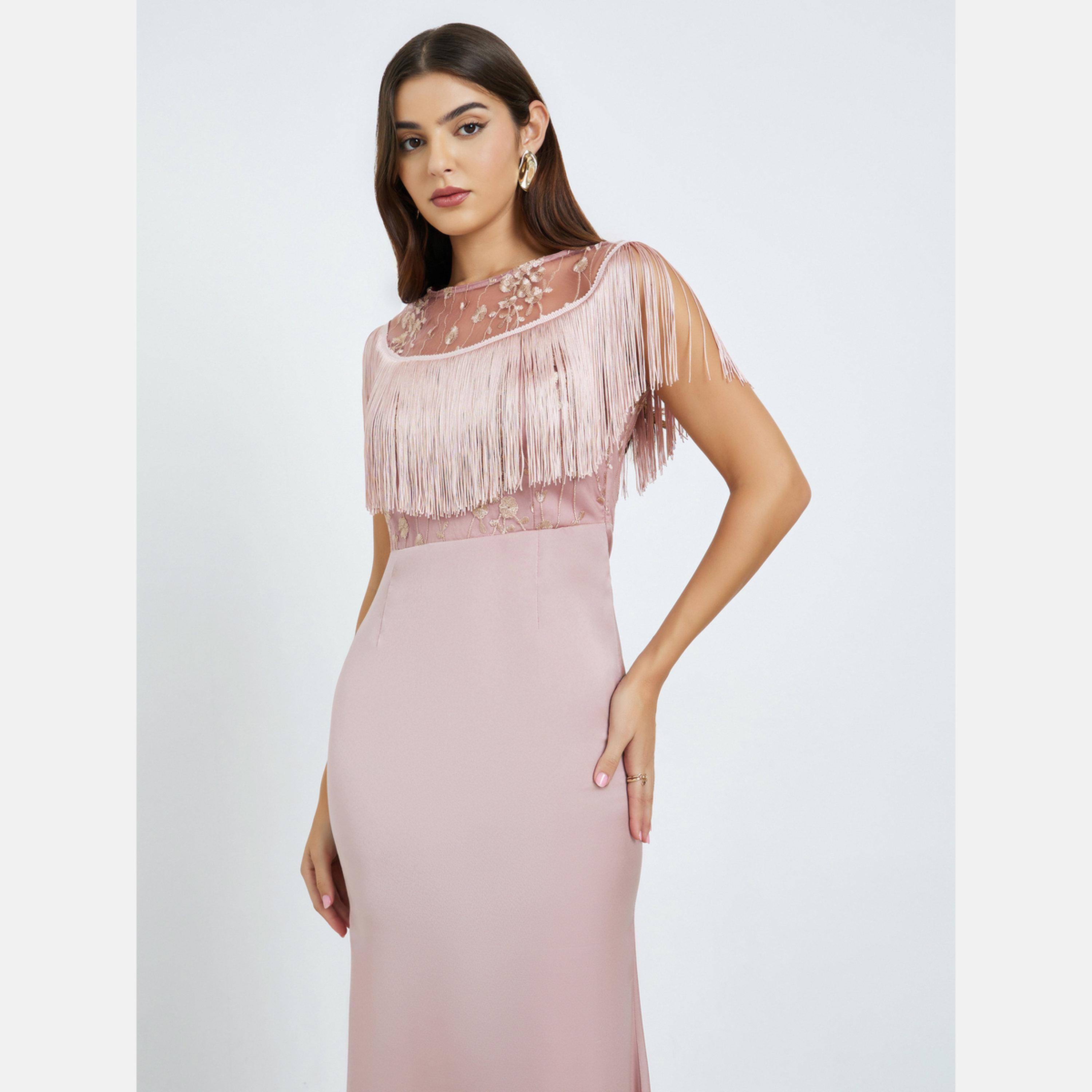 ستايلي - فستان ماكسي دانتيل رقبة قارب مع تفاصيل حواف وحافة حورية البحر-women-clothing-dresses-image-3