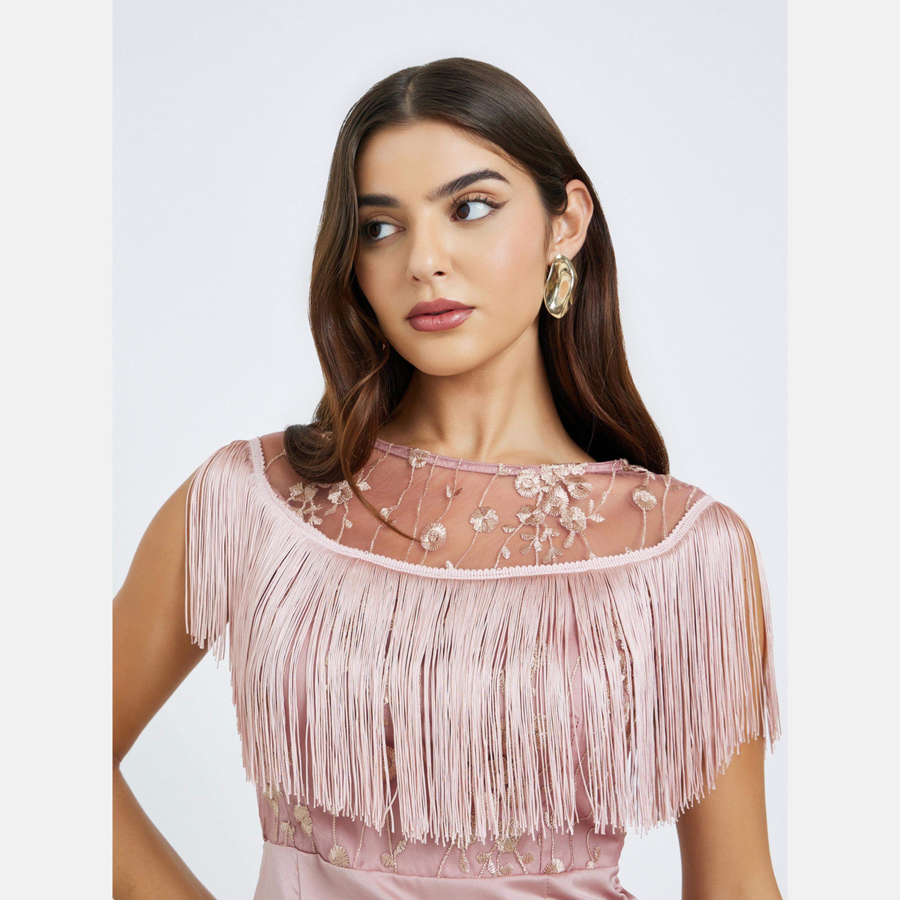 ستايلي - فستان ماكسي دانتيل رقبة قارب مع تفاصيل حواف وحافة حورية البحر-women-clothing-dresses-image-4