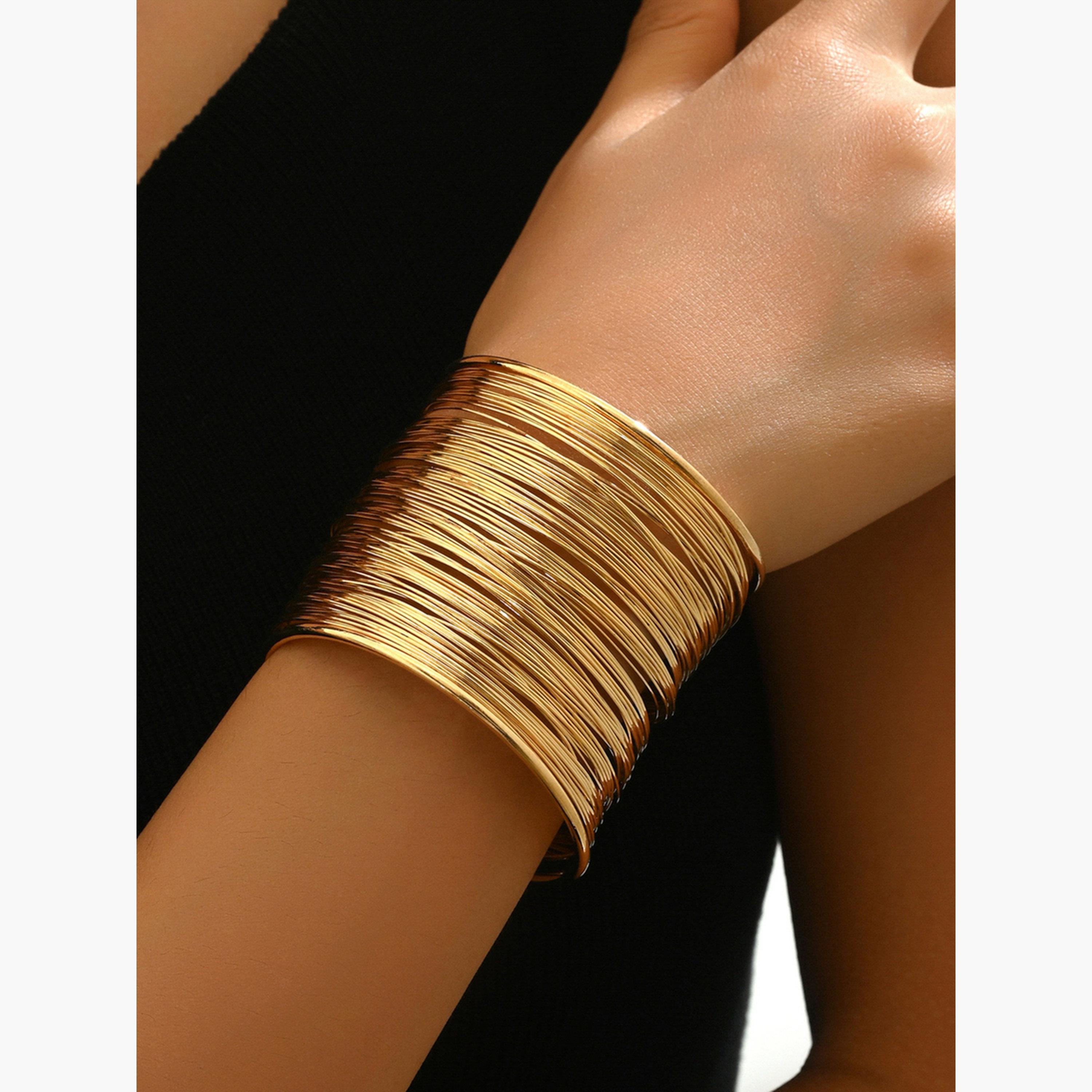 طقم قميص بأزرار وبنطلون-women-watchesandjewellery-jewellery-banglesandbracelets-image-3