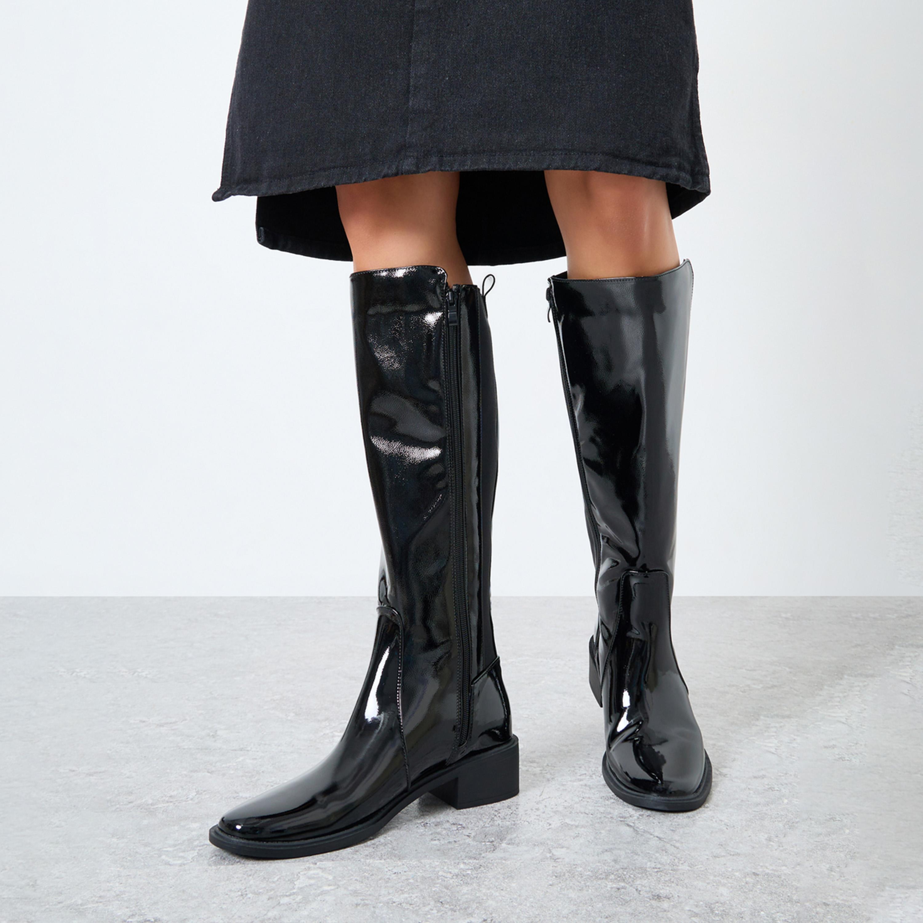 ستايلي - حذاء أسود لامع يصل إلى الركبة مع فتحة جانبية-women-shoes-boots-image-2