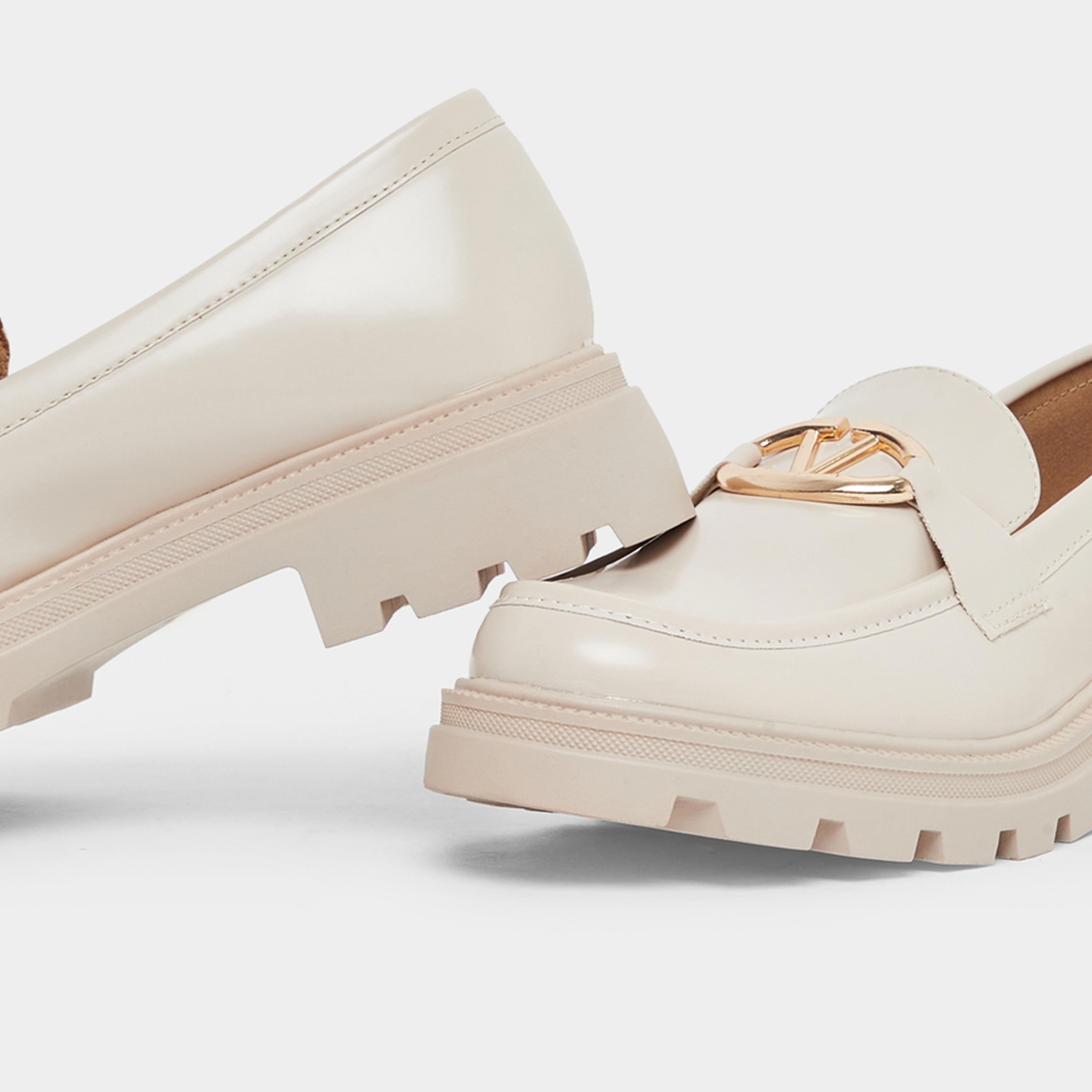 Styli Womens Beige Patent Leather Loafers-women-shoes-flats-loafers-image-4