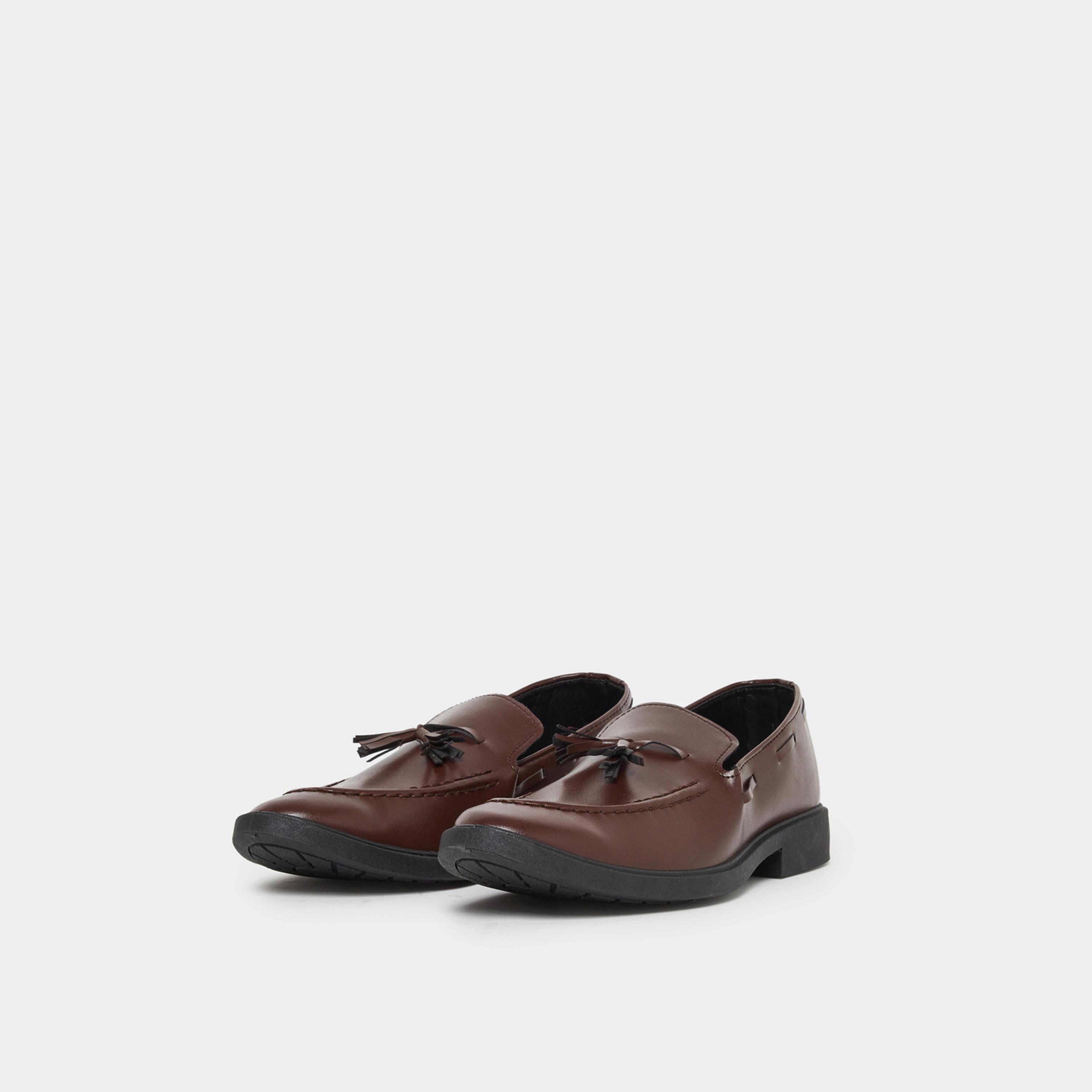ستايلي - حذاء كلاسيكي من الجلد الصناعي بشراشيب للرجال-men-shoes-formalshoes-image-1