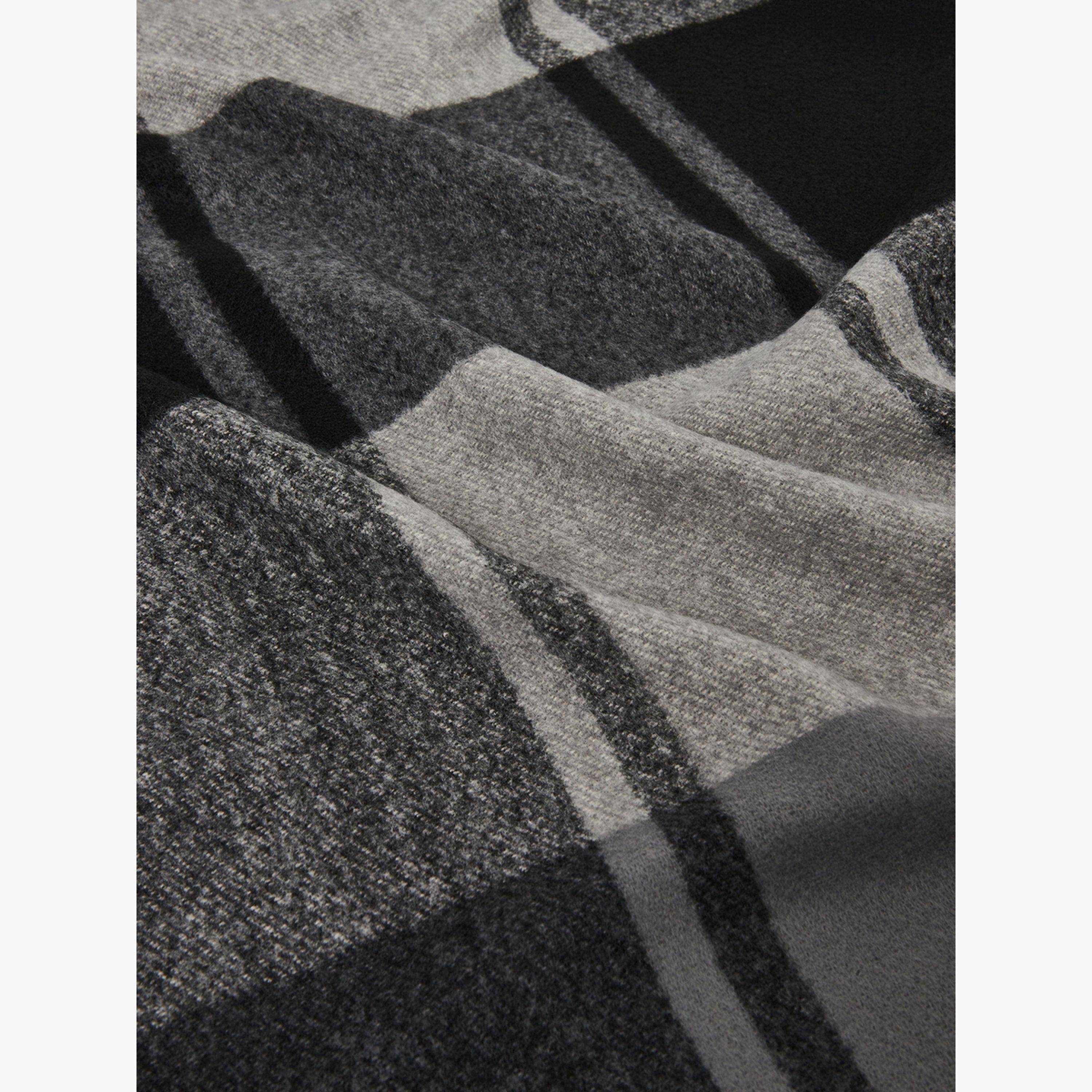 ستايلي - وشاح منقوش للنساء-women-winterwear-scarves-image-2