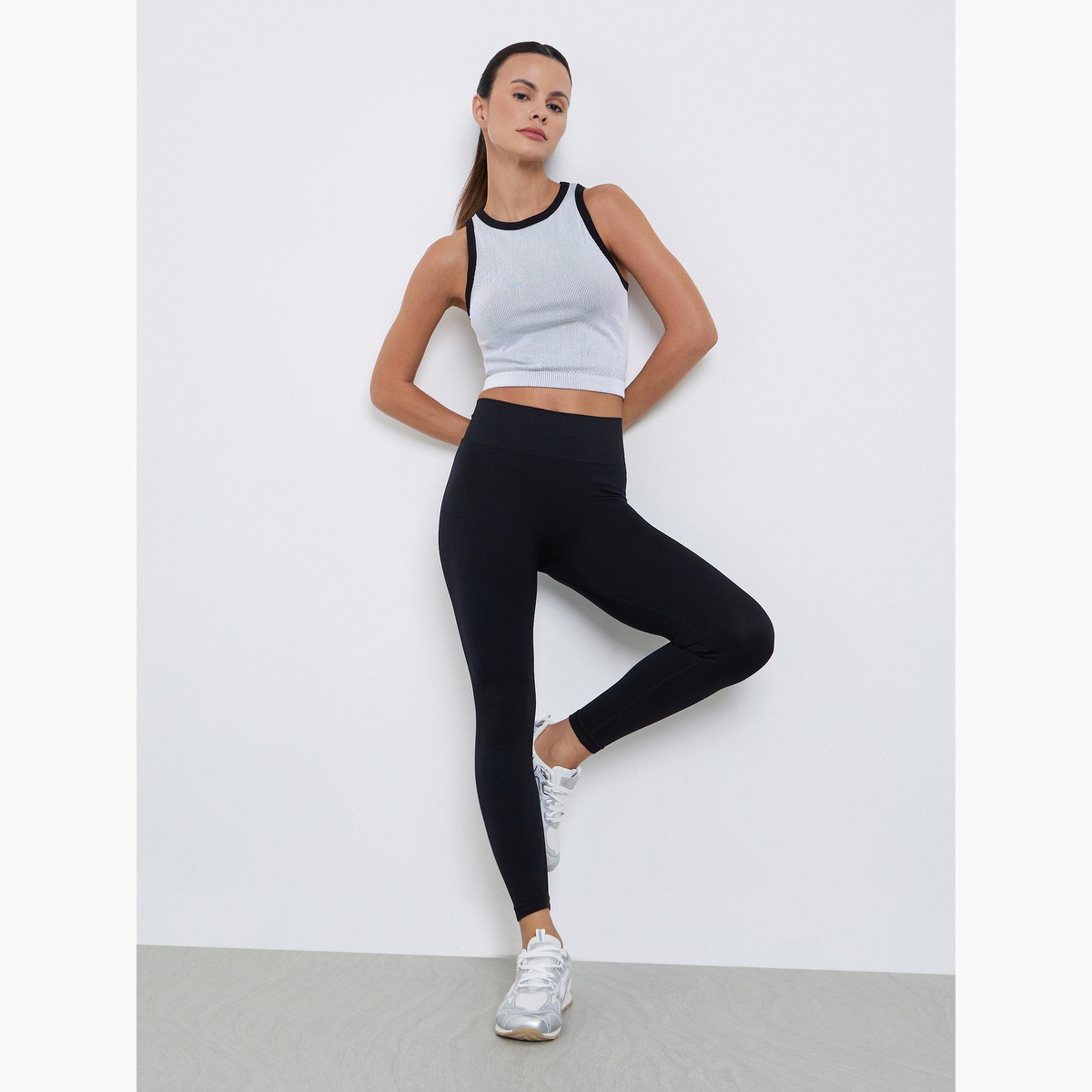 Styli Contrast Edge Ribbed Crop Top and Leggings Set-women-clothing-sportswearandactivewear-trackpantsandtracksuits-image-1