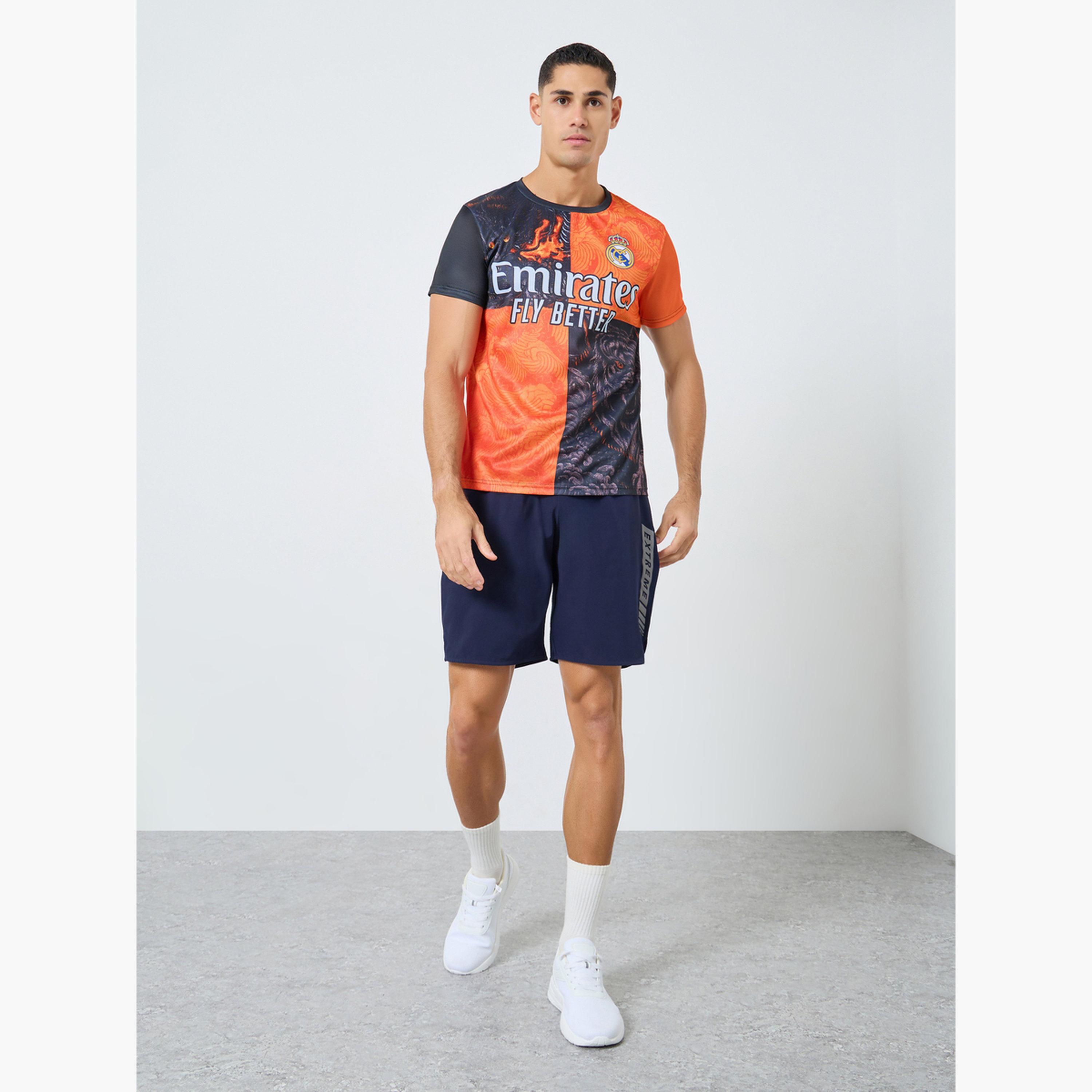 تيك تو - تي شيرت رياضي رجالي بطباعة شعار بألوان متعددة-men-clothing-sportswearandactivewear-tshirtsandpolos-image-2