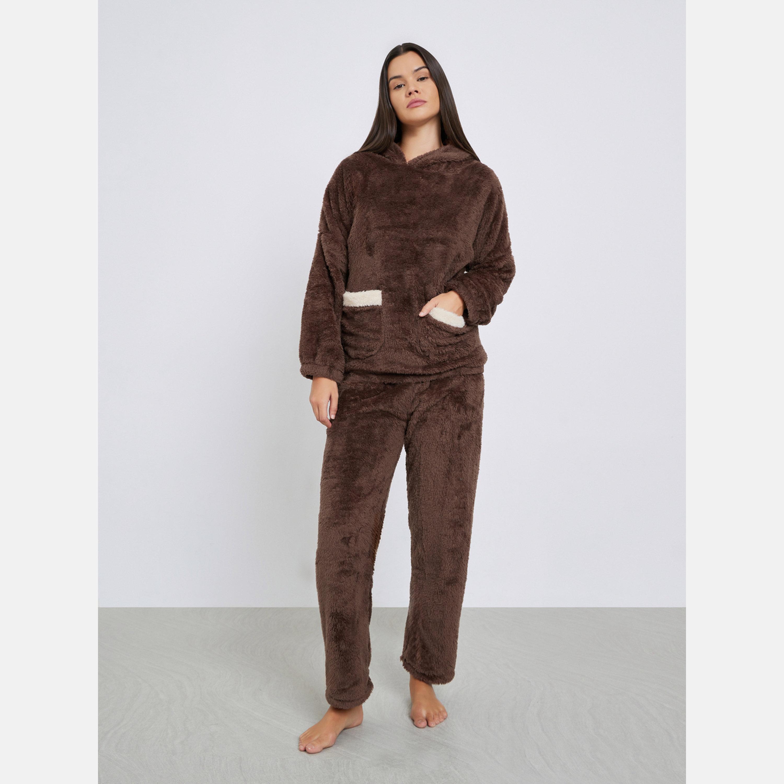 ستايلي - بيجاما قميص بغطاء رأس وجيب بلون متباين بطبعة آذان الدب-women-clothing-nightwear-pyjamas-longsets-image-1