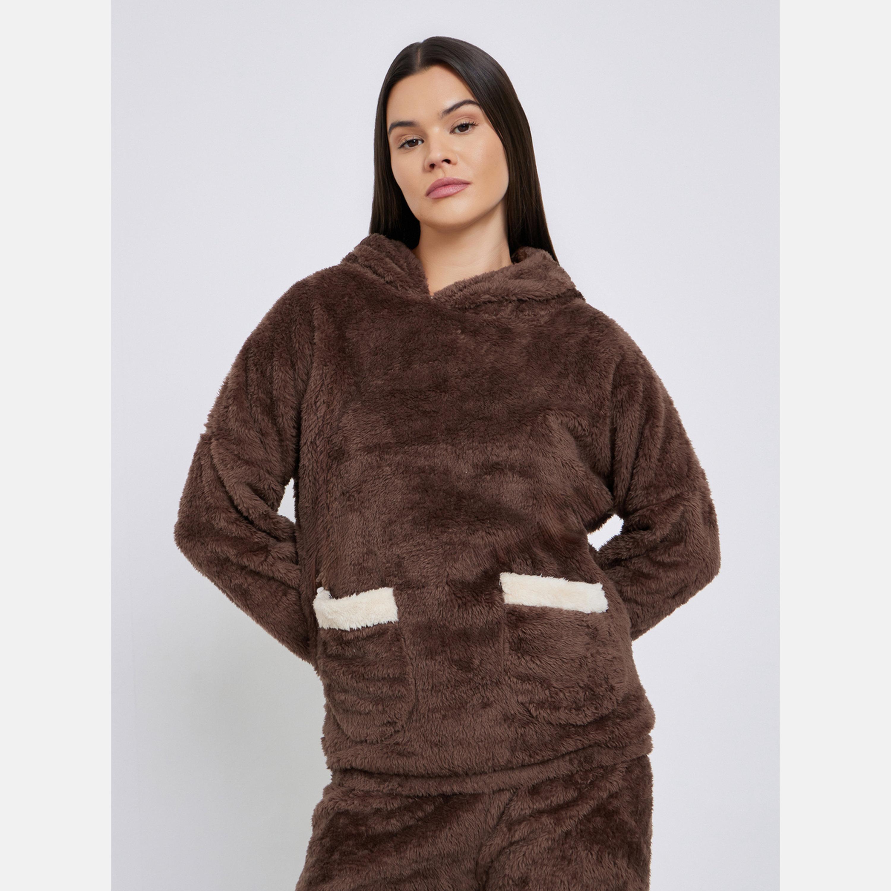 ستايلي - بيجاما قميص بغطاء رأس وجيب بلون متباين بطبعة آذان الدب-women-clothing-nightwear-pyjamas-longsets-image-3