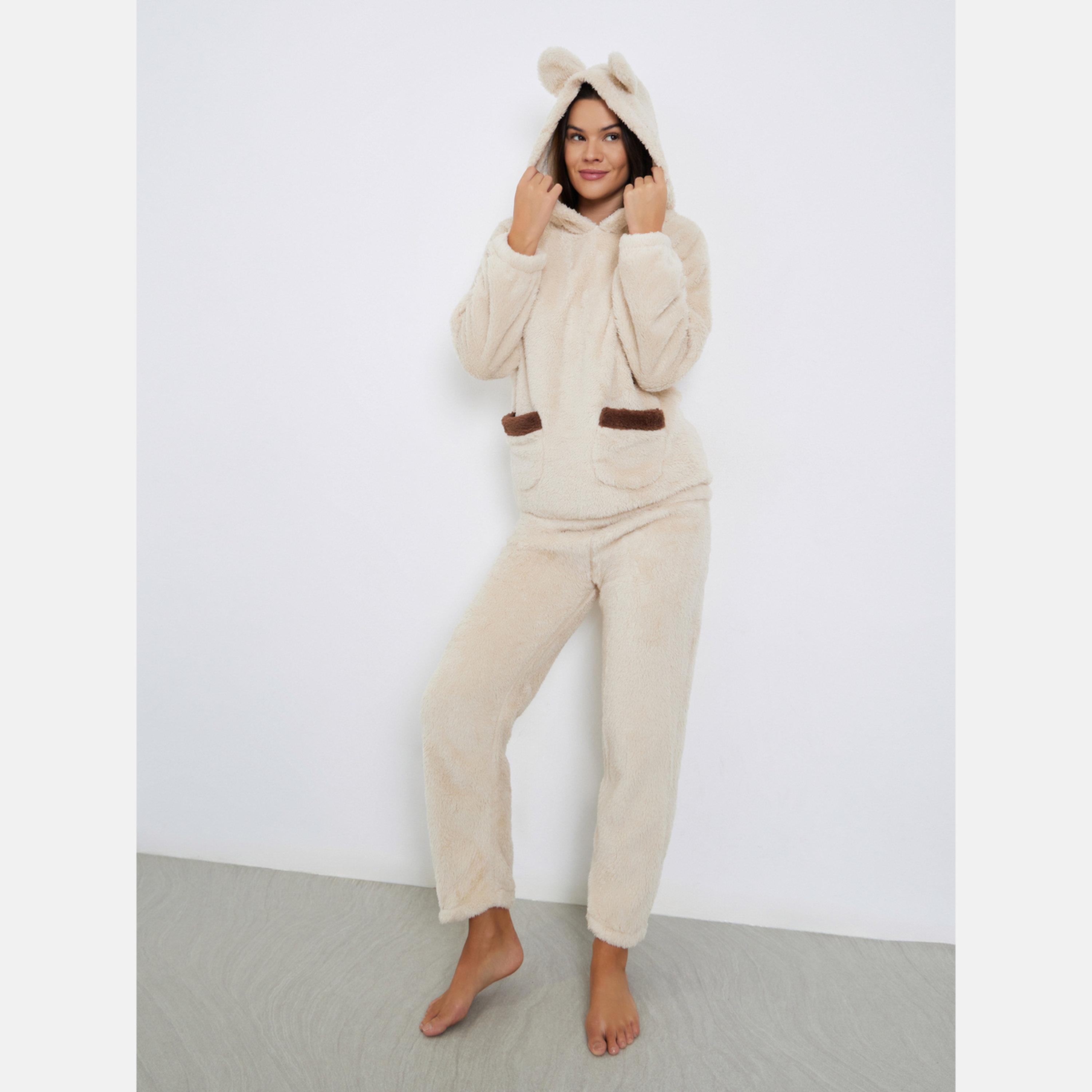 ستايلي - بيجاما قميص بغطاء رأس وجيب بلون متباين بطبعة آذان الدب-women-clothing-nightwear-pyjamas-longsets-image-2