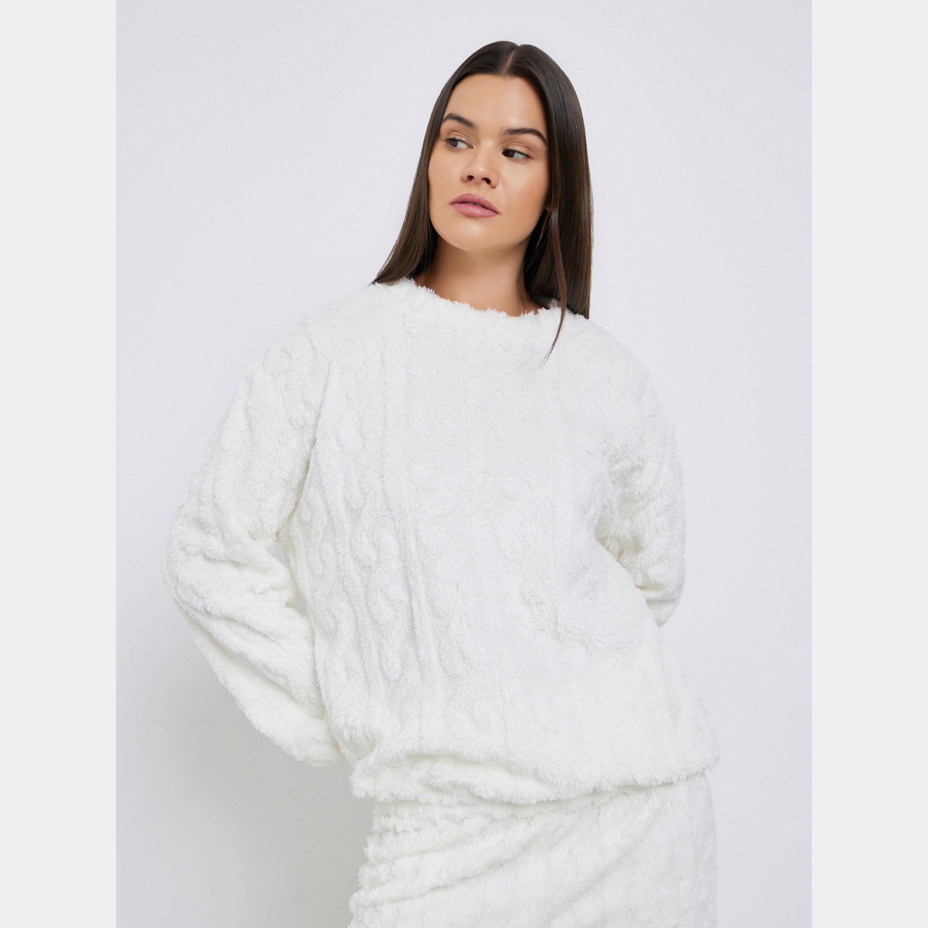 Styli Cable Fleece Long Sleeves Top and Pyjama Set-women-clothing-nightwear-pyjamas-longsets-image-2