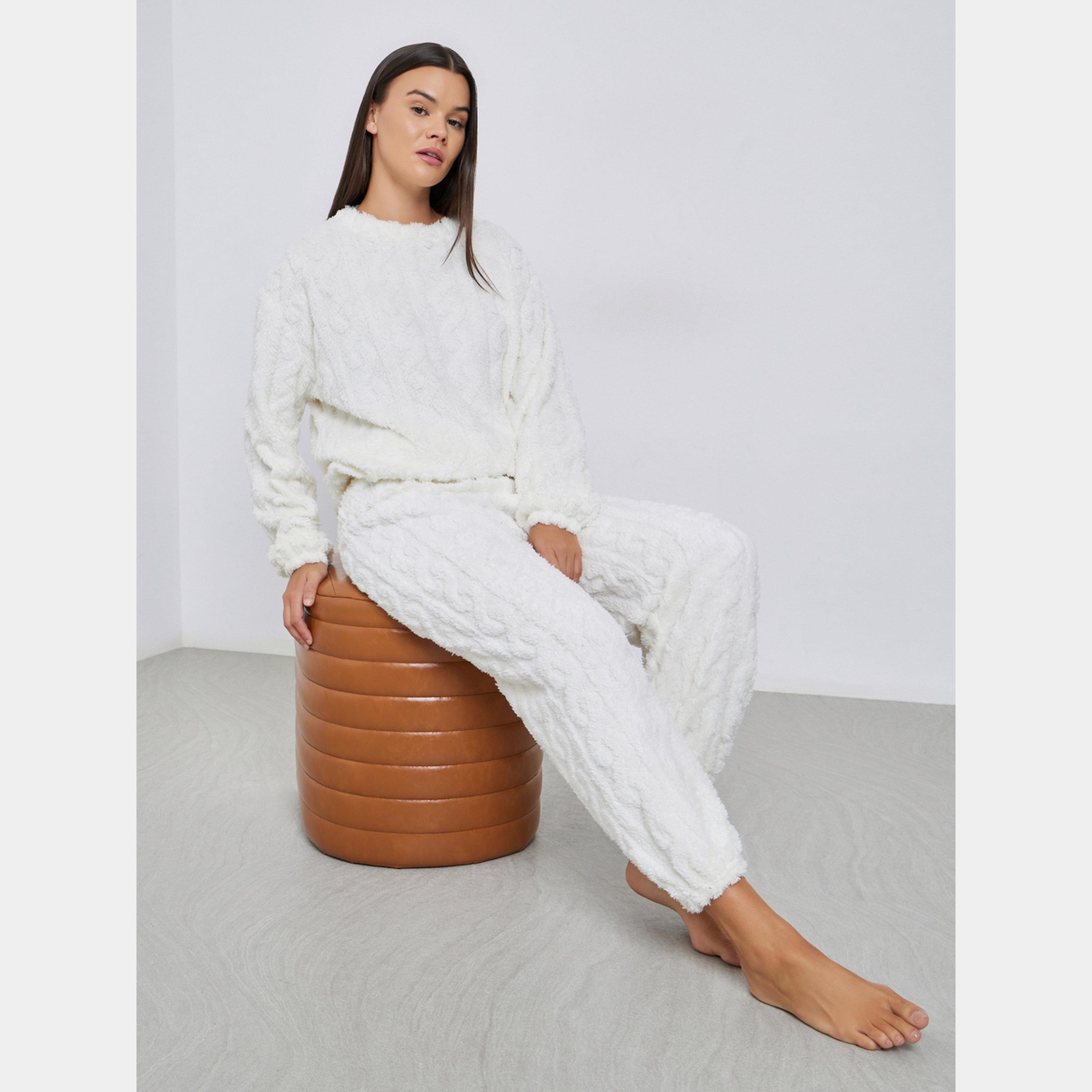 Styli Cable Fleece Long Sleeves Top and Pyjama Set-women-clothing-nightwear-pyjamas-longsets-image-5