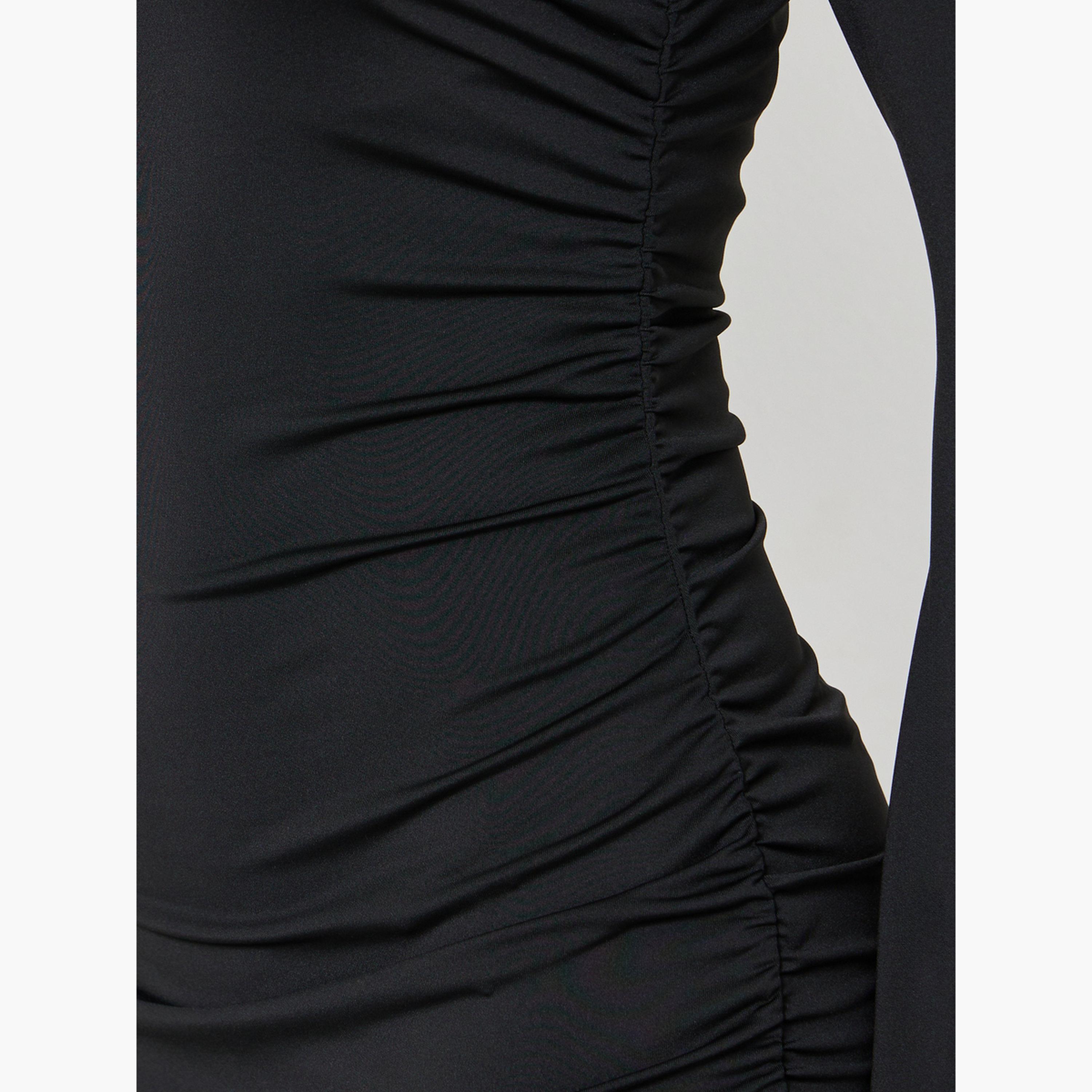 ستايلي - فستان بطول الركبة أسود مع فتحة على الكتف-women-clothing-dresses-image-4