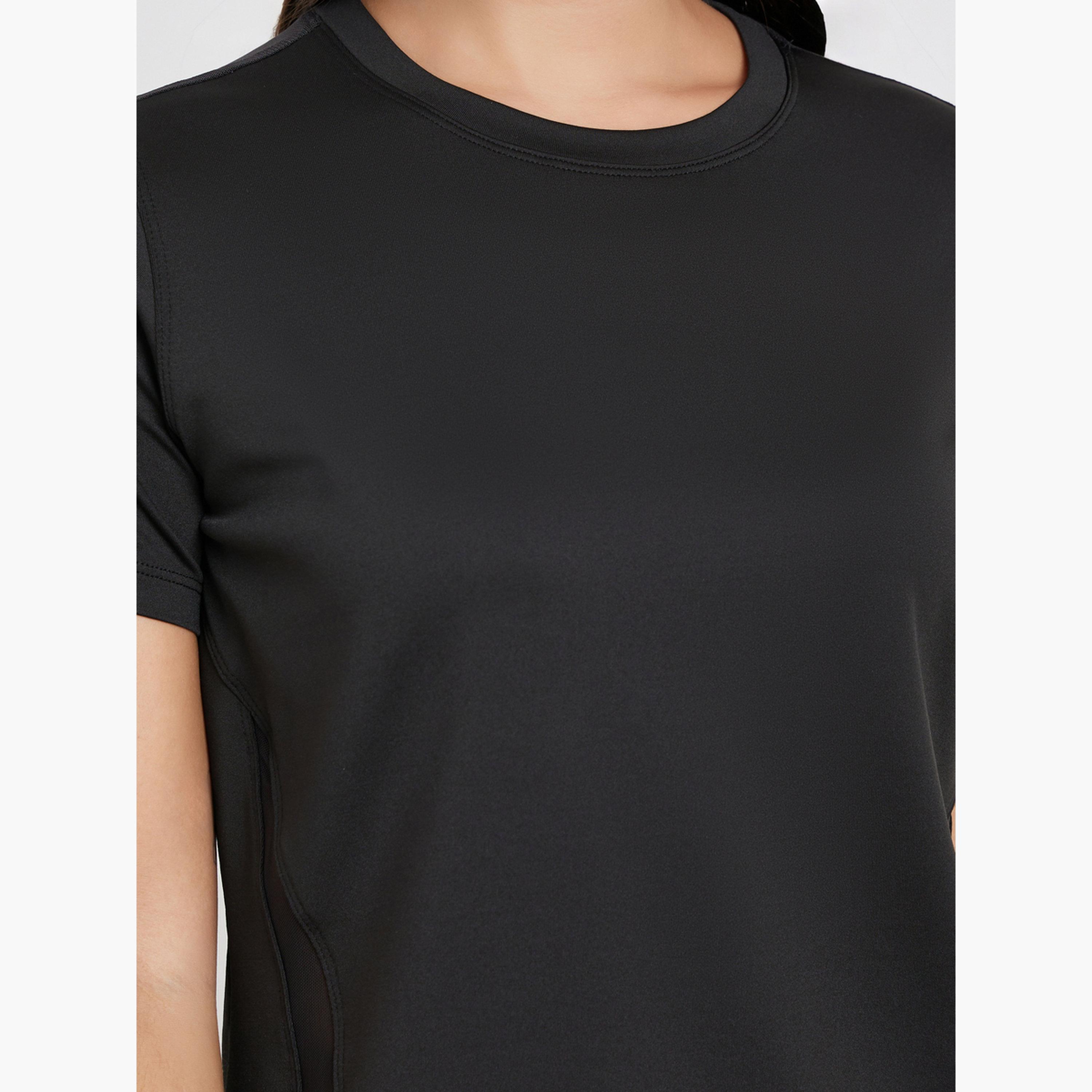 ستايلي - توب بظهر مشبك مزخرف بدقة-women-clothing-sportswearandactivewear-tshirtsandvests-image-5