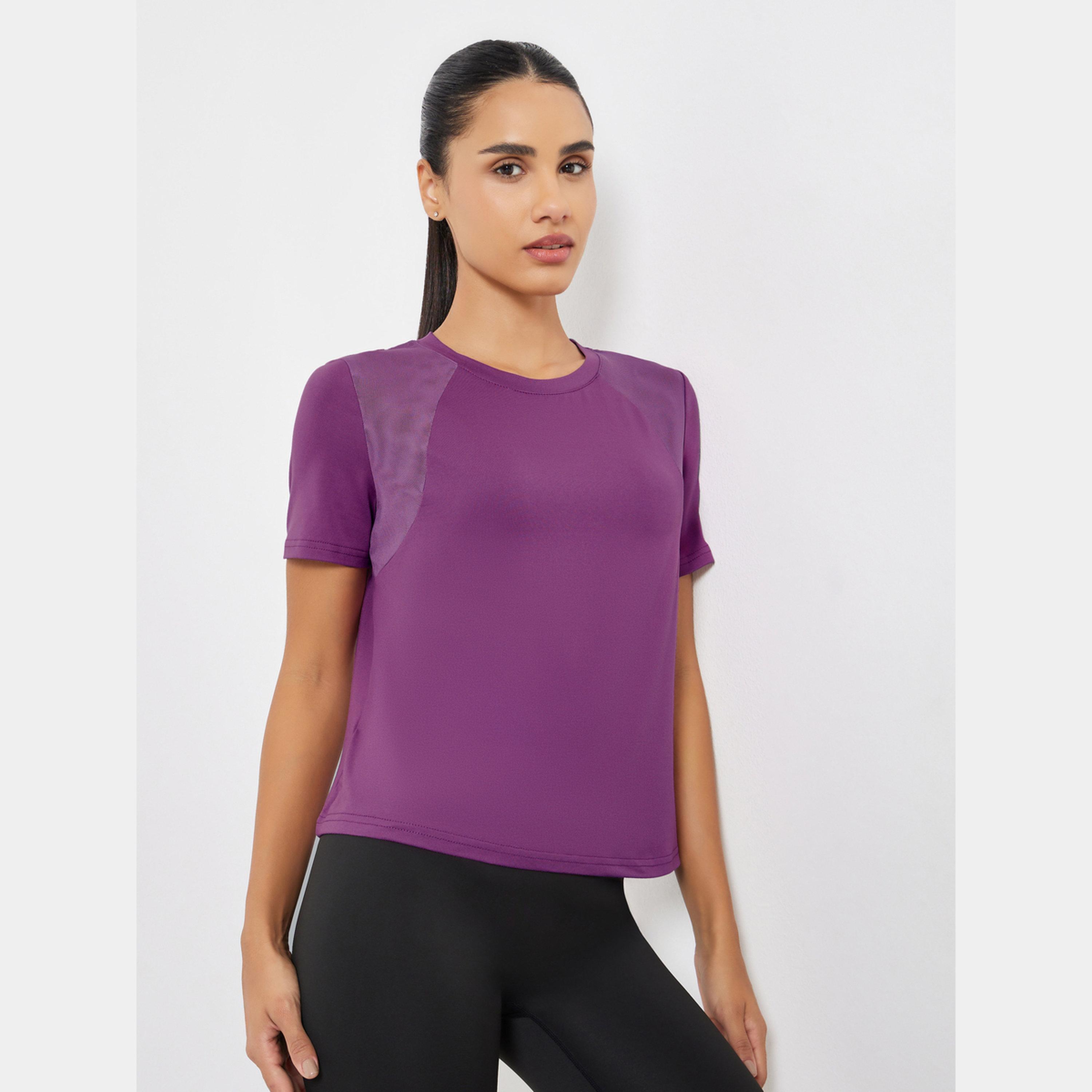 ستايلي - بلوزة بأكمام قصيرة مع فتحة خلفية وشبكة-women-clothing-sportswearandactivewear-tshirtsandvests-image-1