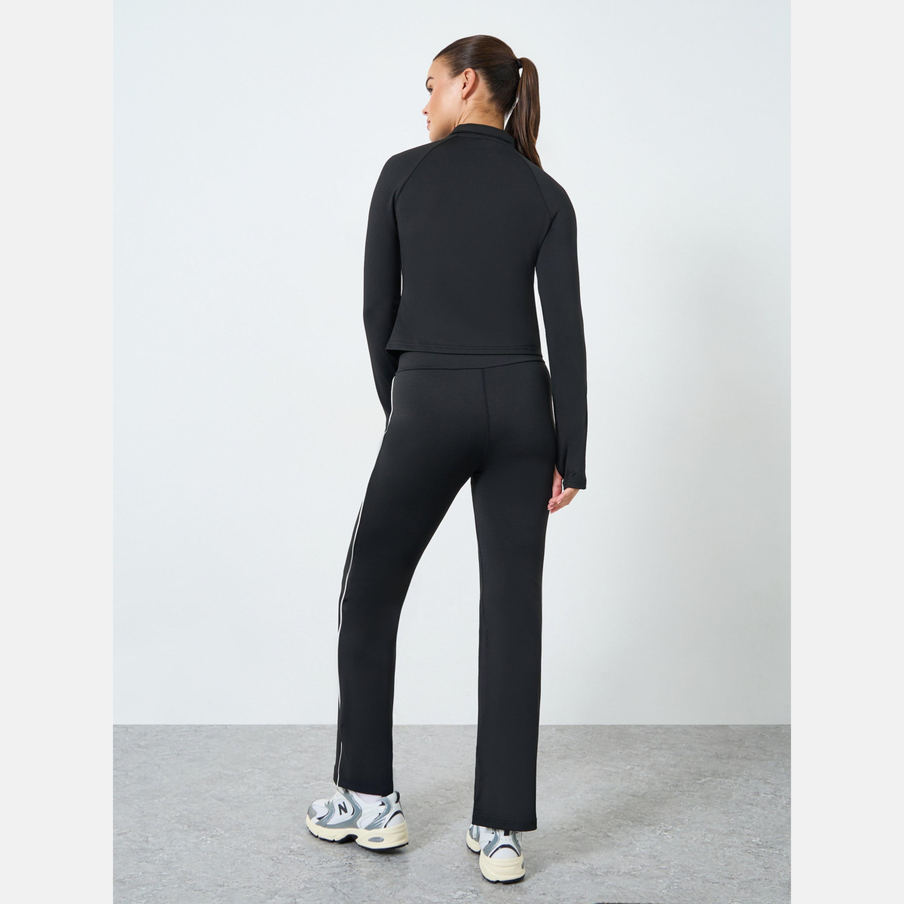 ستايلي - بلوزة بنصف سحاب وفتحة الإبهام مع ليقنز/ فيزون وخطوط متباينة-women-clothing-sportswearandactivewear-trackpantsandtracksuits-image-4