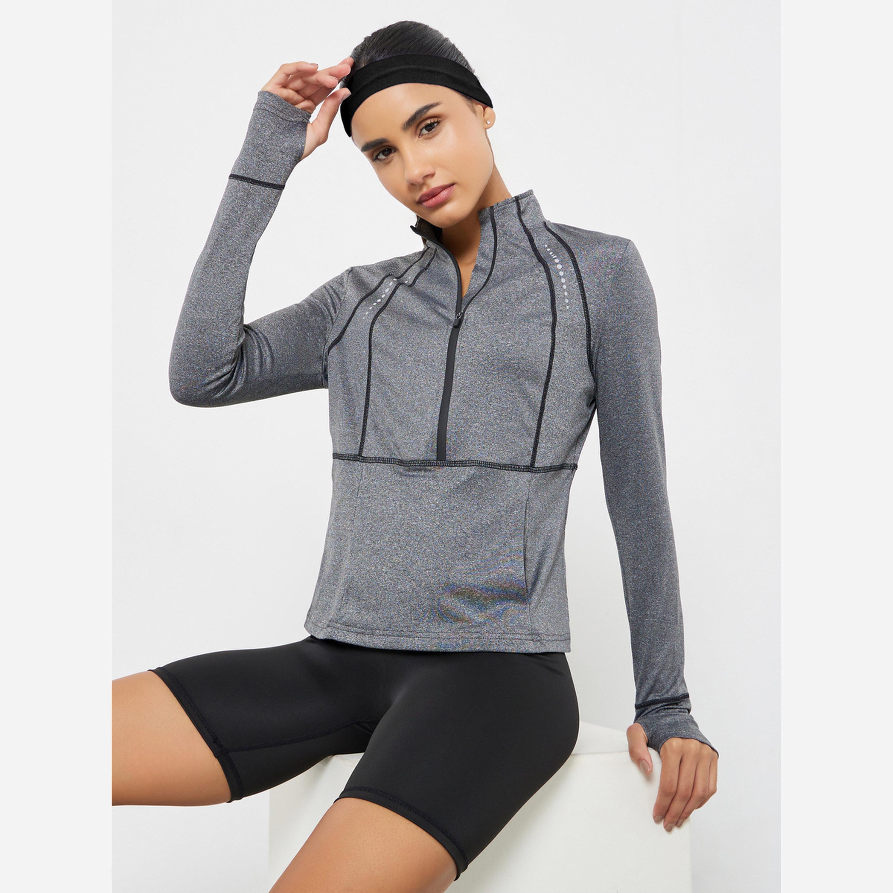 Styli Reflective Dot and Pocket Detail Contrast Stitch Top-women-clothing-sportswearandactivewear-tshirtsandvests-image-3