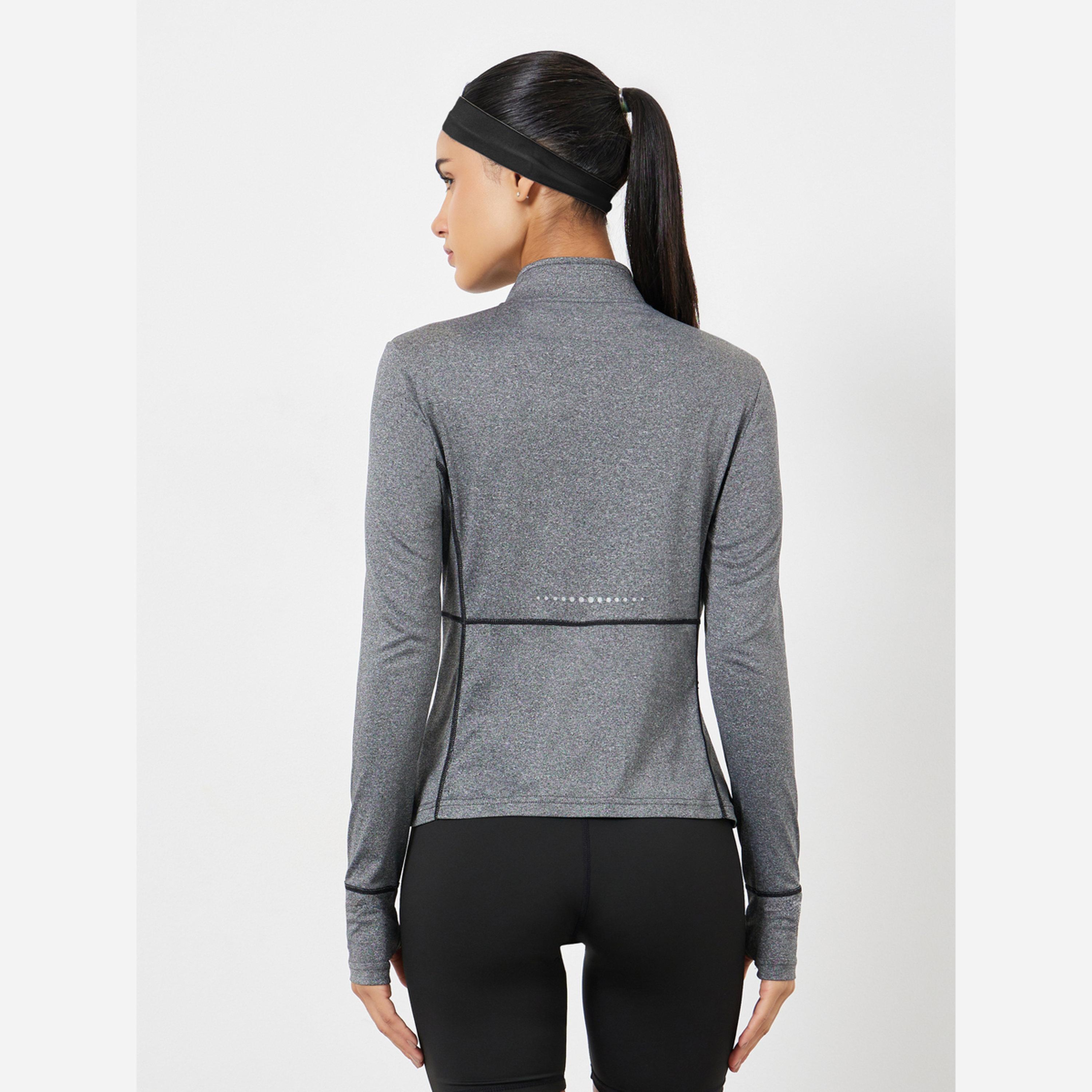 Styli Reflective Dot and Pocket Detail Contrast Stitch Top-women-clothing-sportswearandactivewear-tshirtsandvests-image-5