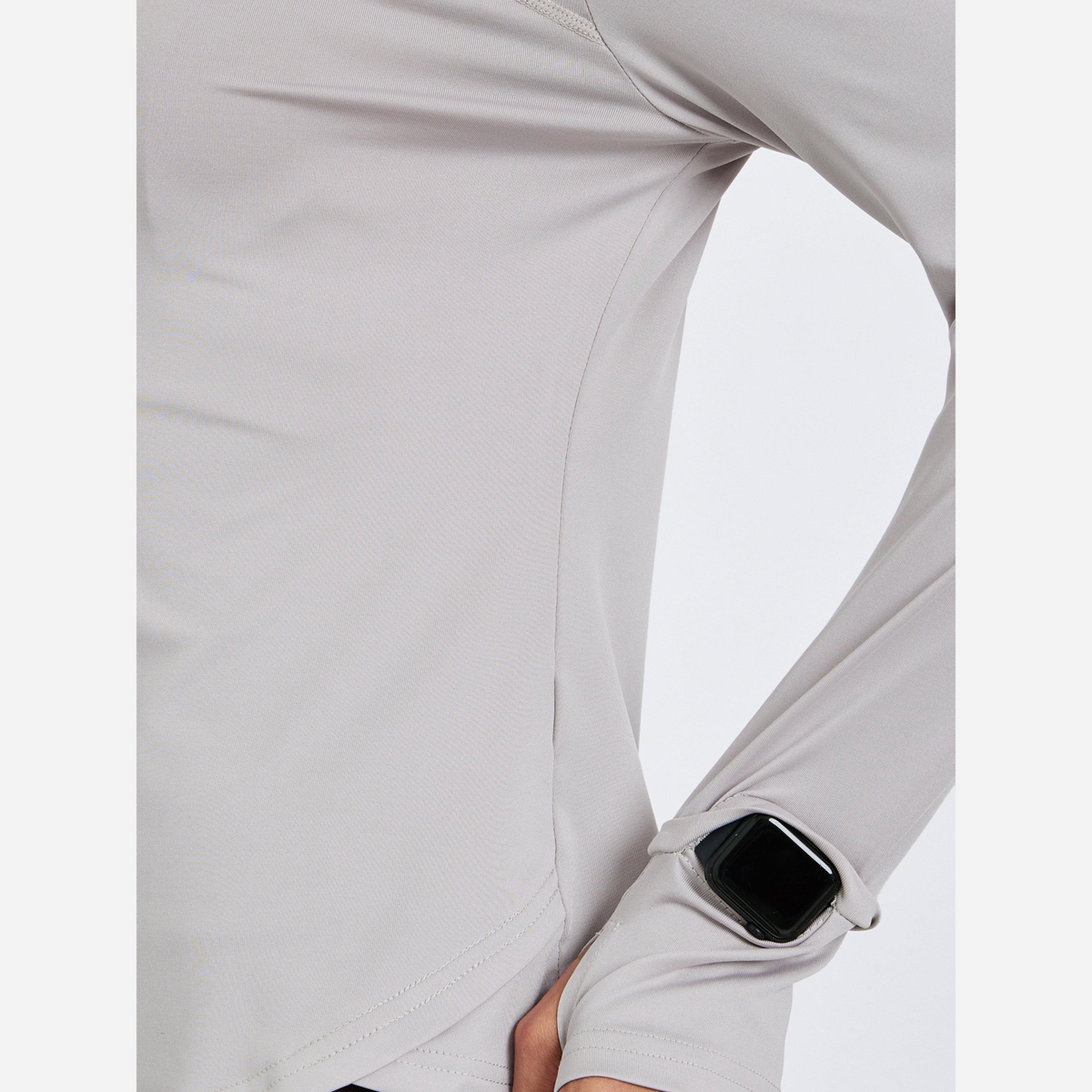 Styli Stitch Detail Overlay Side Effect Watch Peep Top-women-clothing-sportswearandactivewear-tshirtsandvests-image-4