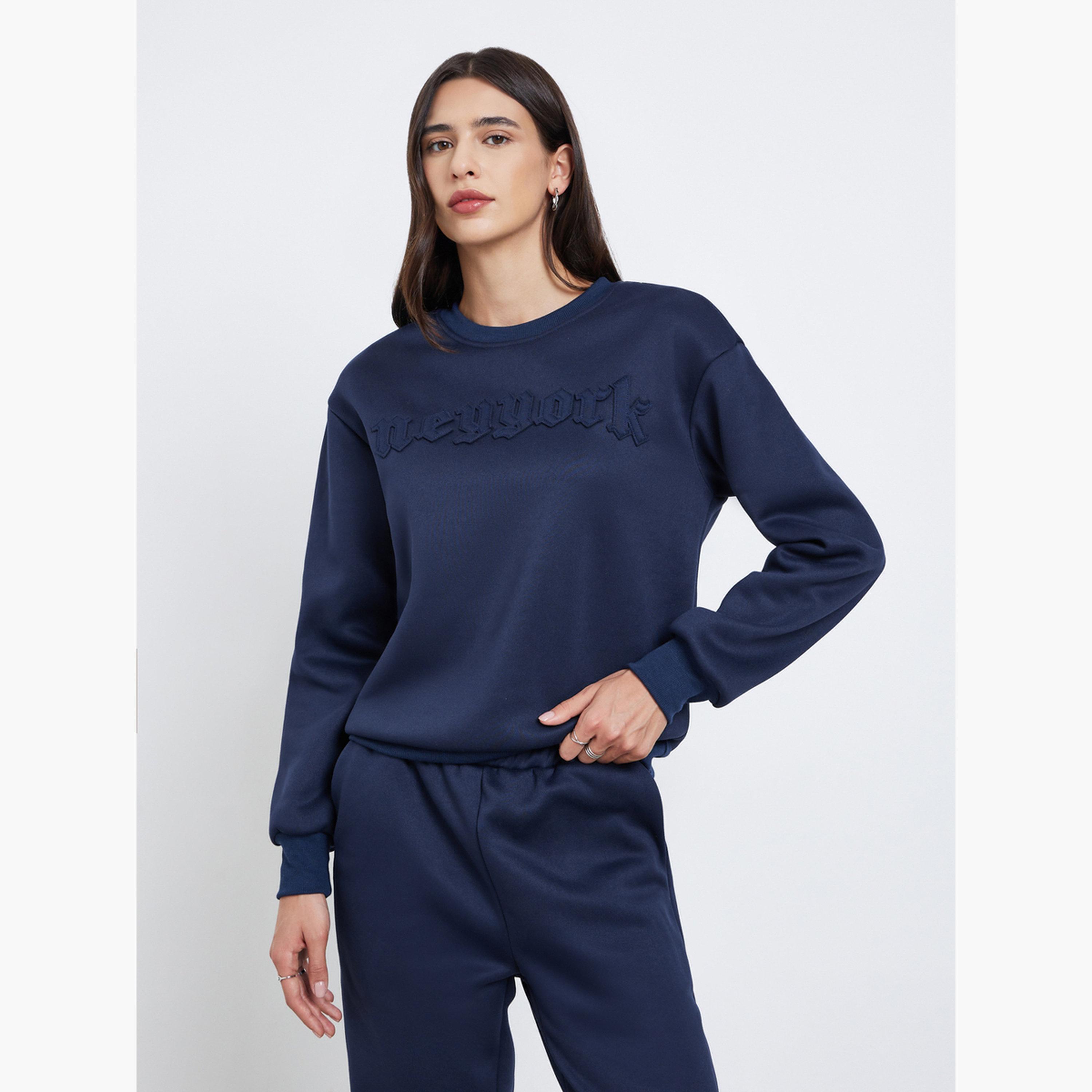 ستايلي - طقم سويت شيرت وبنطال رياضي بتفاصيل مرقعة للنساء-women-clothing-coordsets-image-3