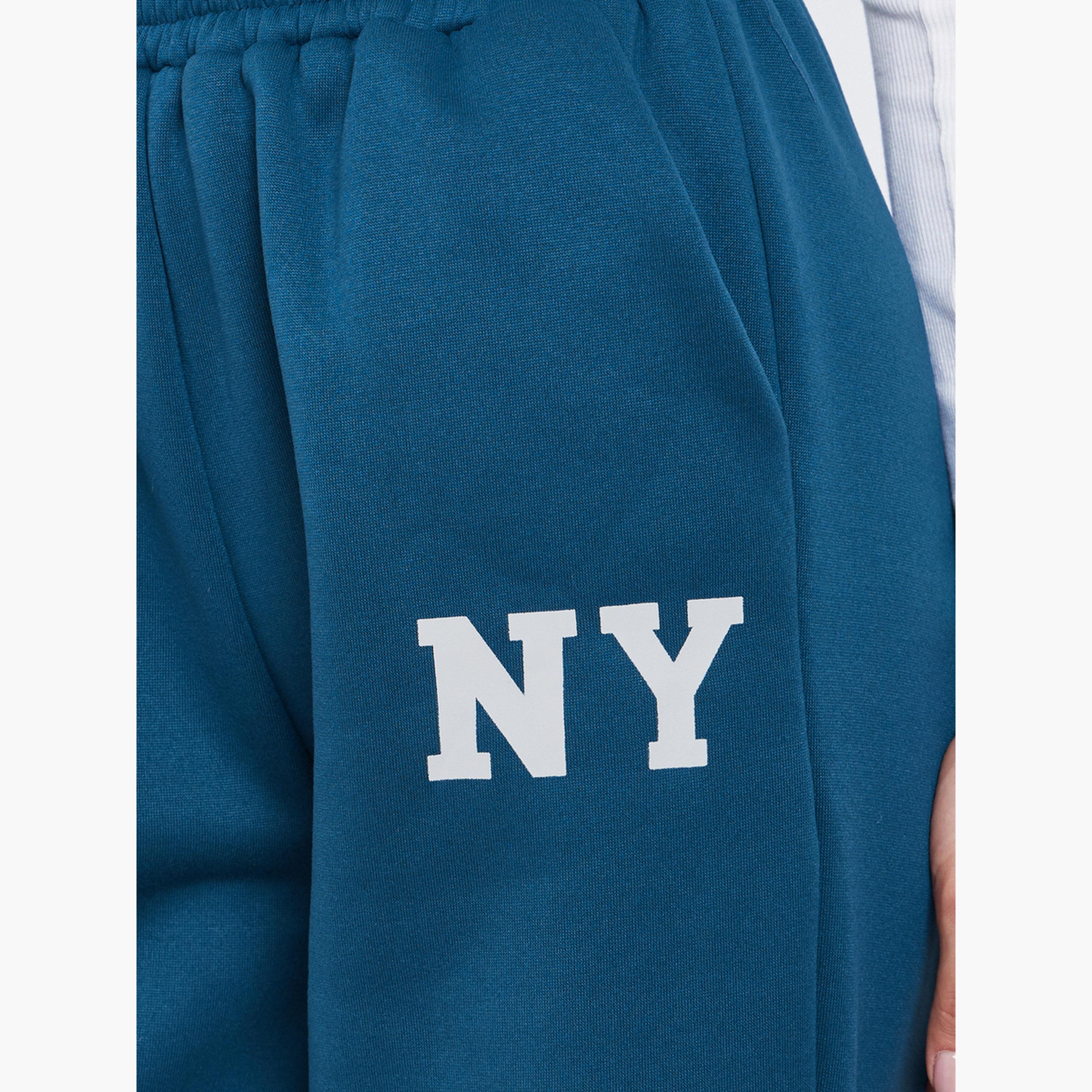 ستايلي - بنطال رياضي واسع الساق بطباعة خطية للنساء-women-clothing-bottoms-joggers-image-3