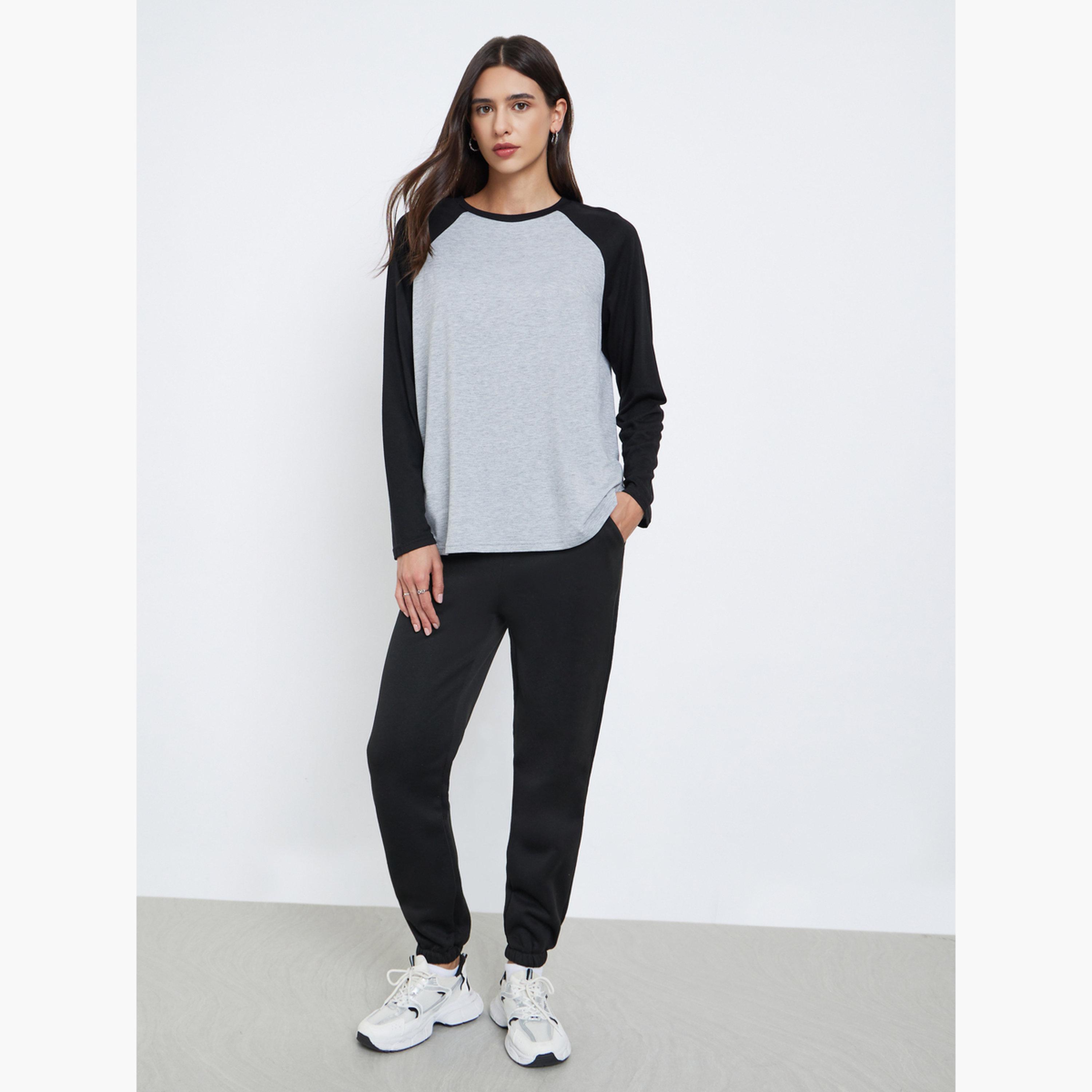 Styli Color Block Crew Neck Oversized T-Shirt-women-clothing-tshirts-image-2