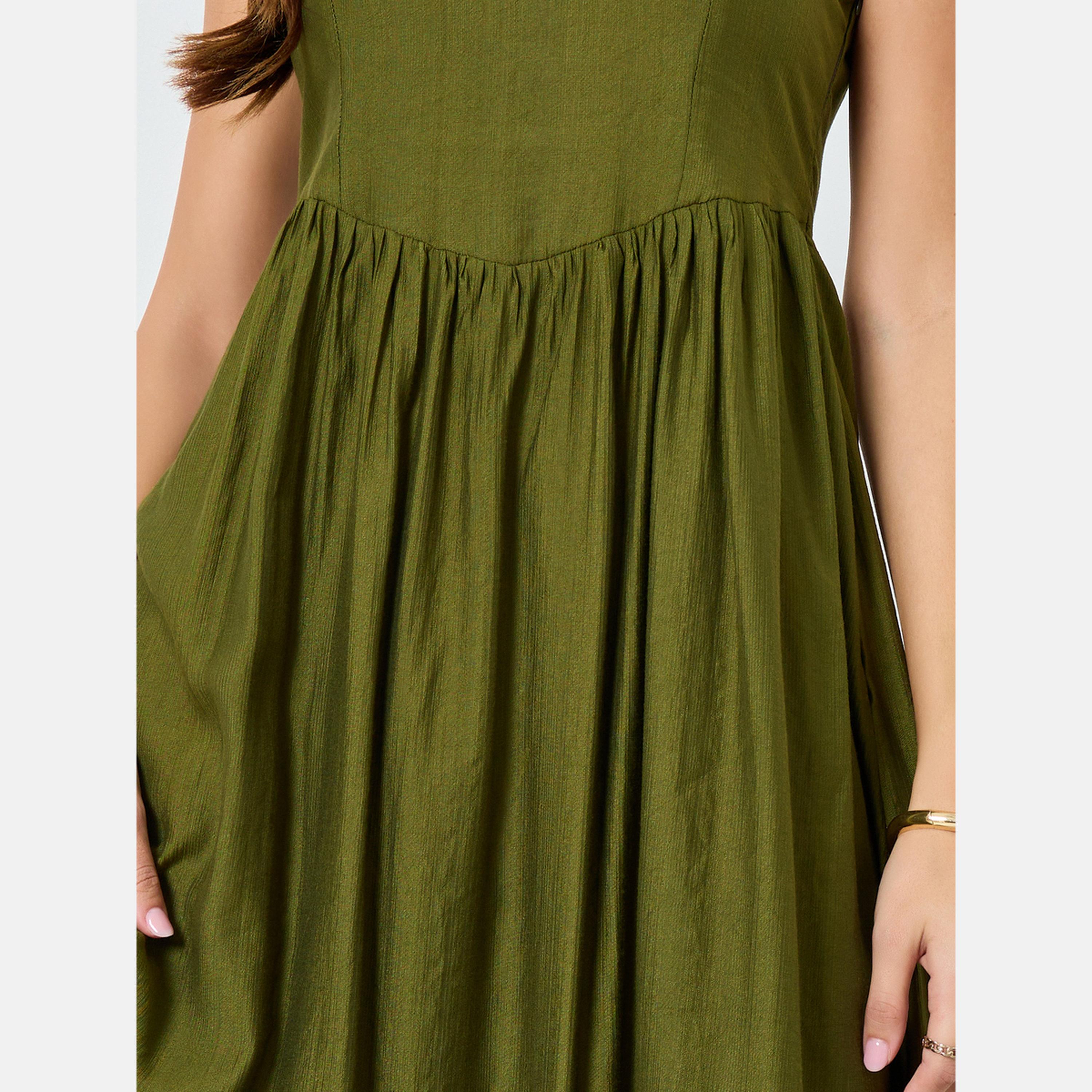 ماكسيم كرييشن - فستان أخضر سادة بدون أكمام متوسط ​​الطول-women-clothing-dresses-image-3