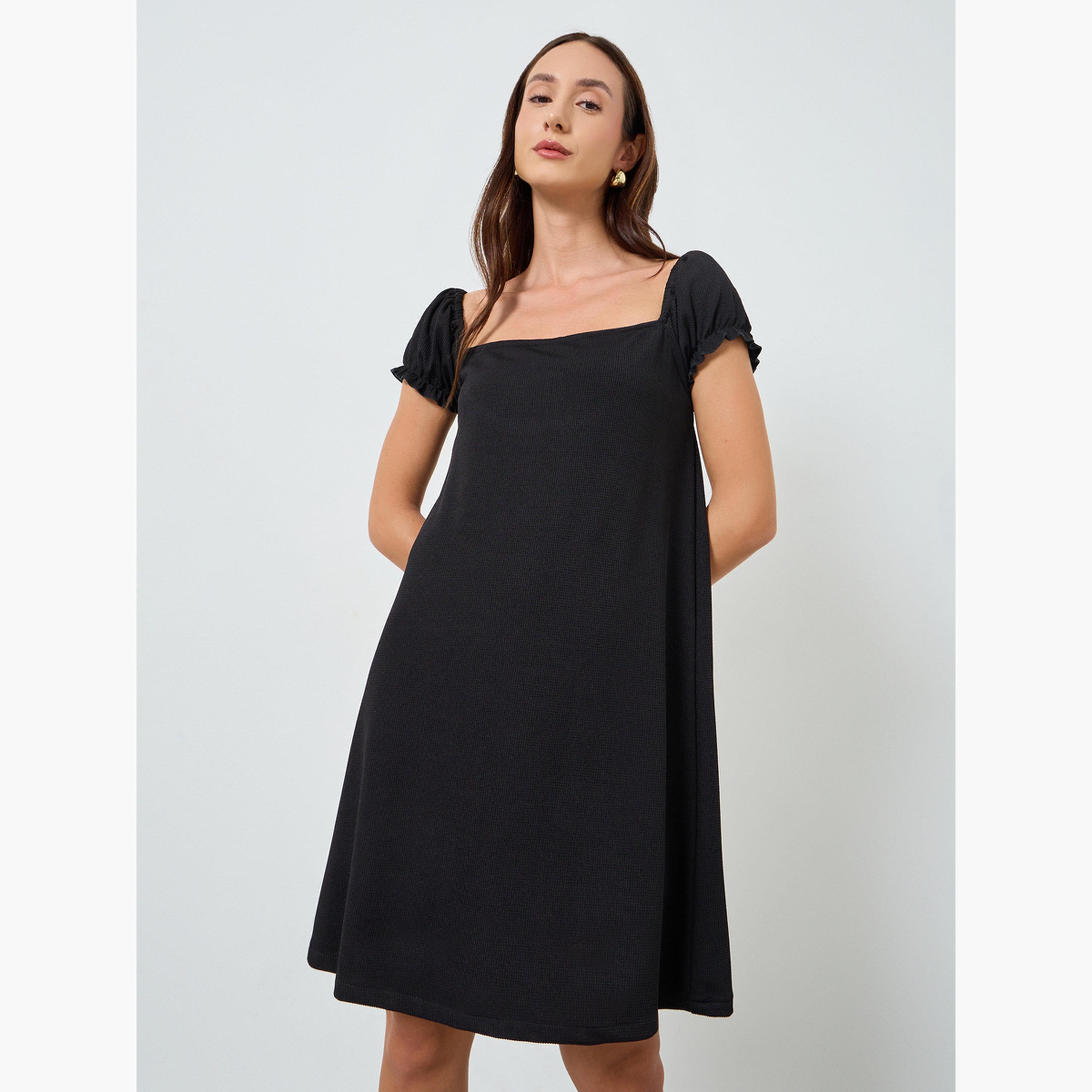 ماكسيم كرييشن - فستان قصير أسود برقبة مربعة للنساء-women-clothing-dresses-image-1