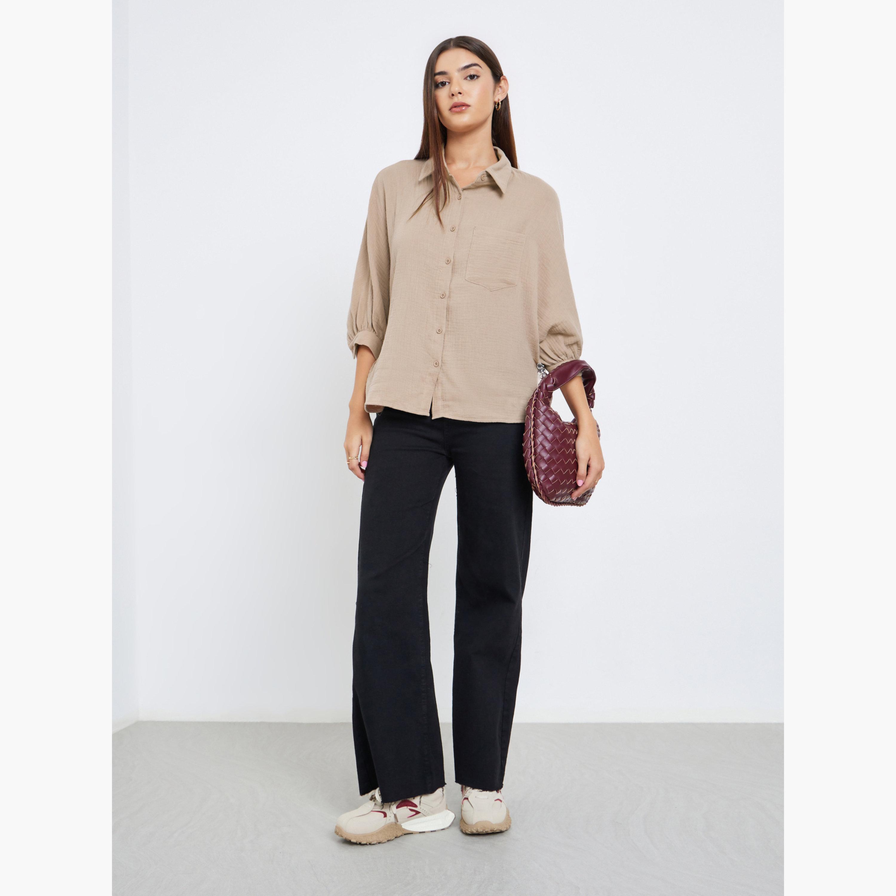 تيك تو - قميص بيج مجعد بأكمام 3/4 مع تفاصيل جيب للنساء-women-clothing-shirtsandblouses-shirts-image-2