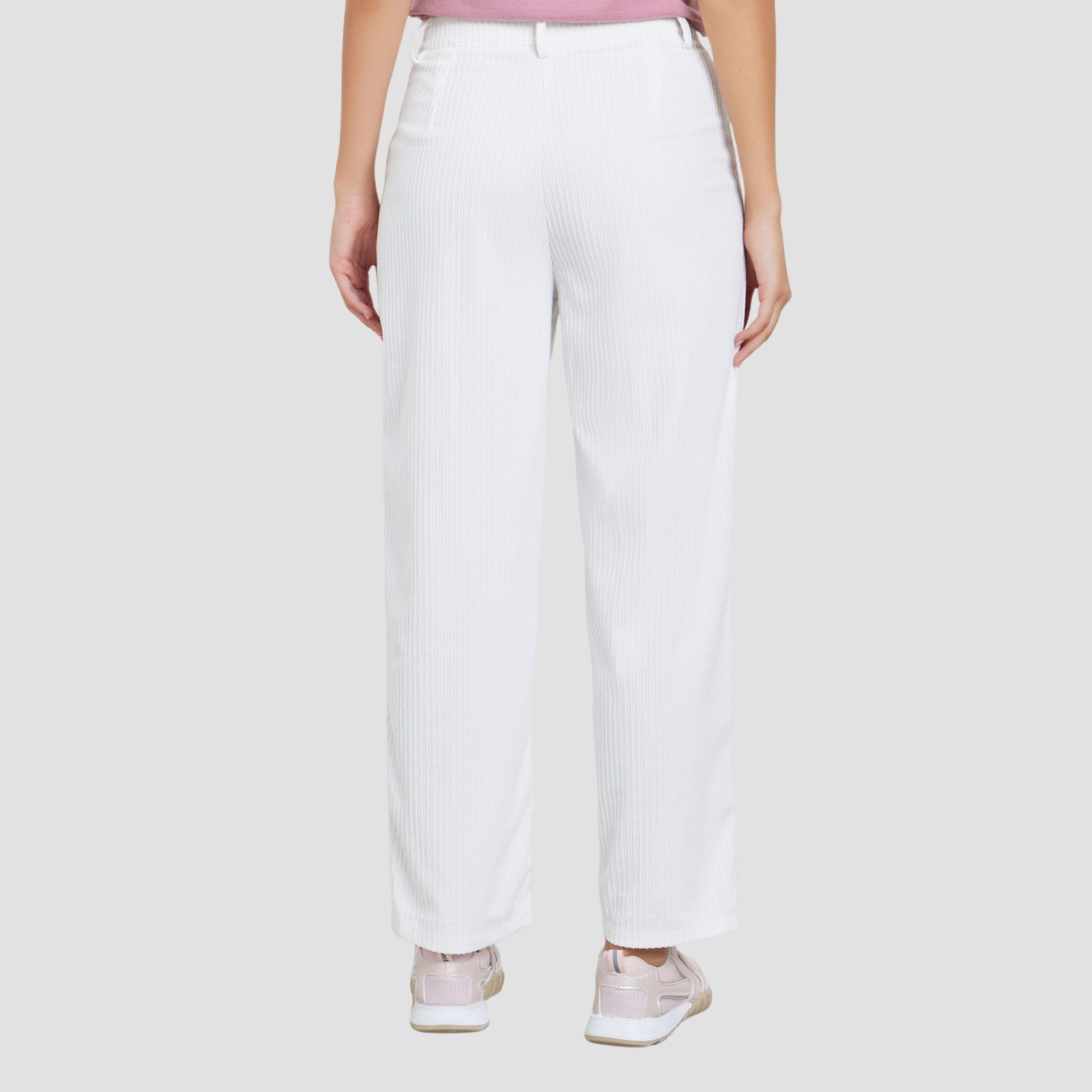 تيك تو - بنطال أبيض بقصة مستقيمة ومحكم مع حلقات للحزام للنساء-women-clothing-bottoms-trousers-image-4