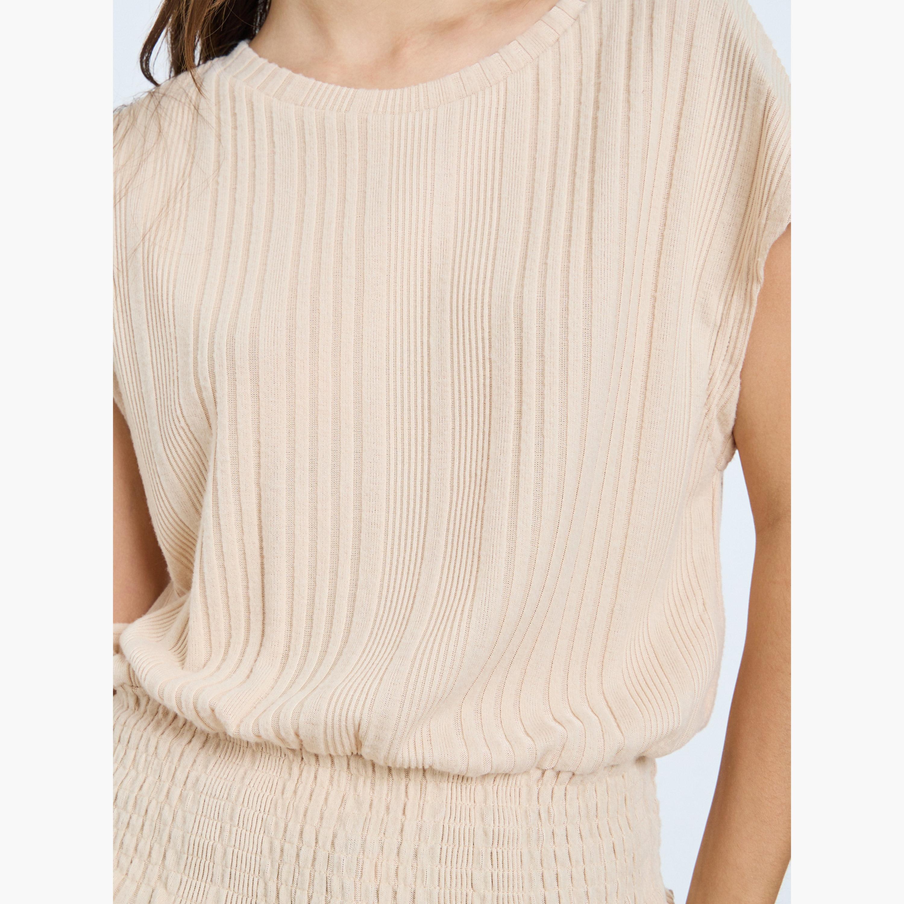 تيك تو - بلوزة نسائية سادة برقبة دائرية وخصر ملائم وأكمام قصيرة-women-clothing-shirtsandblouses-blouses-image-4