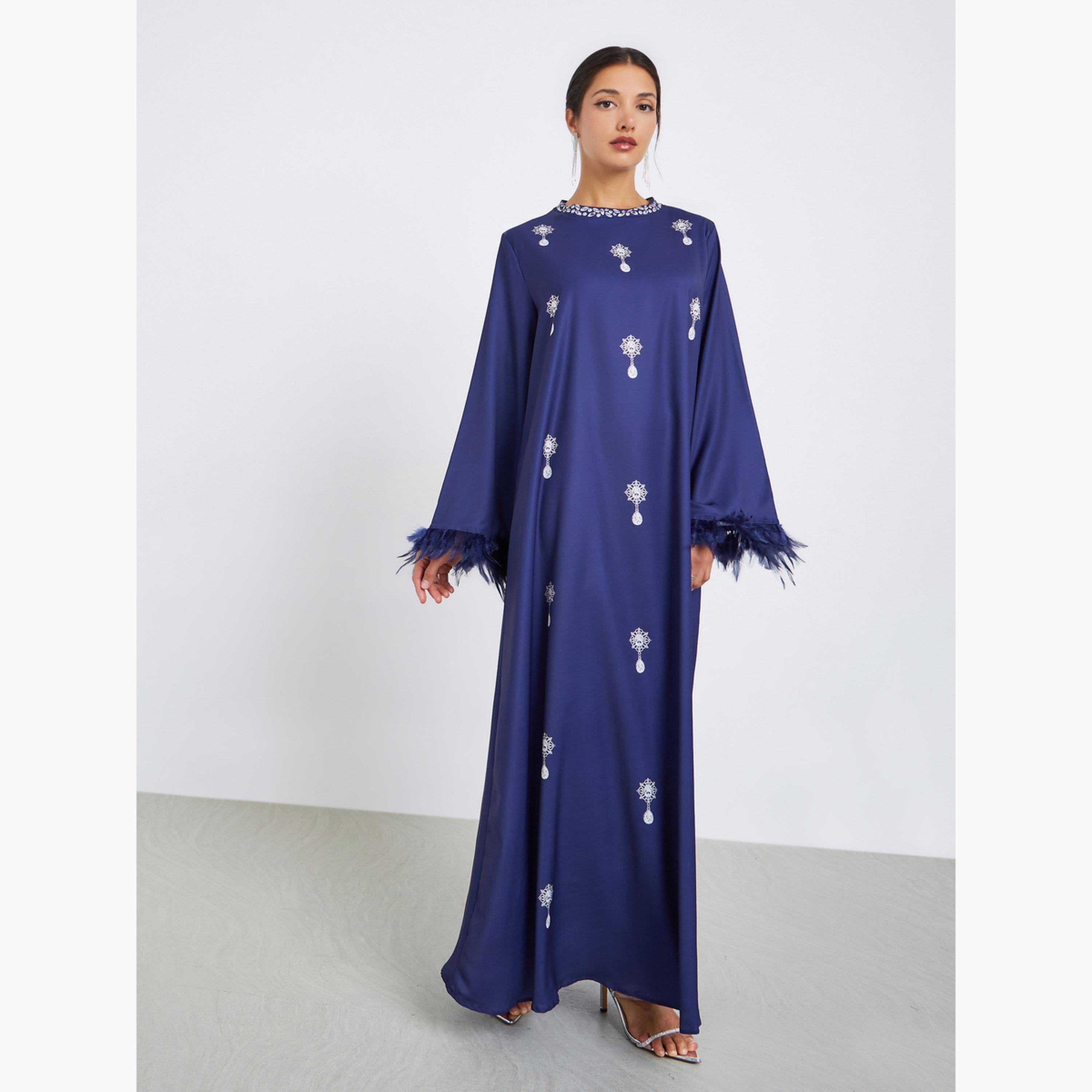جلابية بطبعة جرافيك وتفاصيل ريش-women-arabicclothing-jalabiyas-image-2