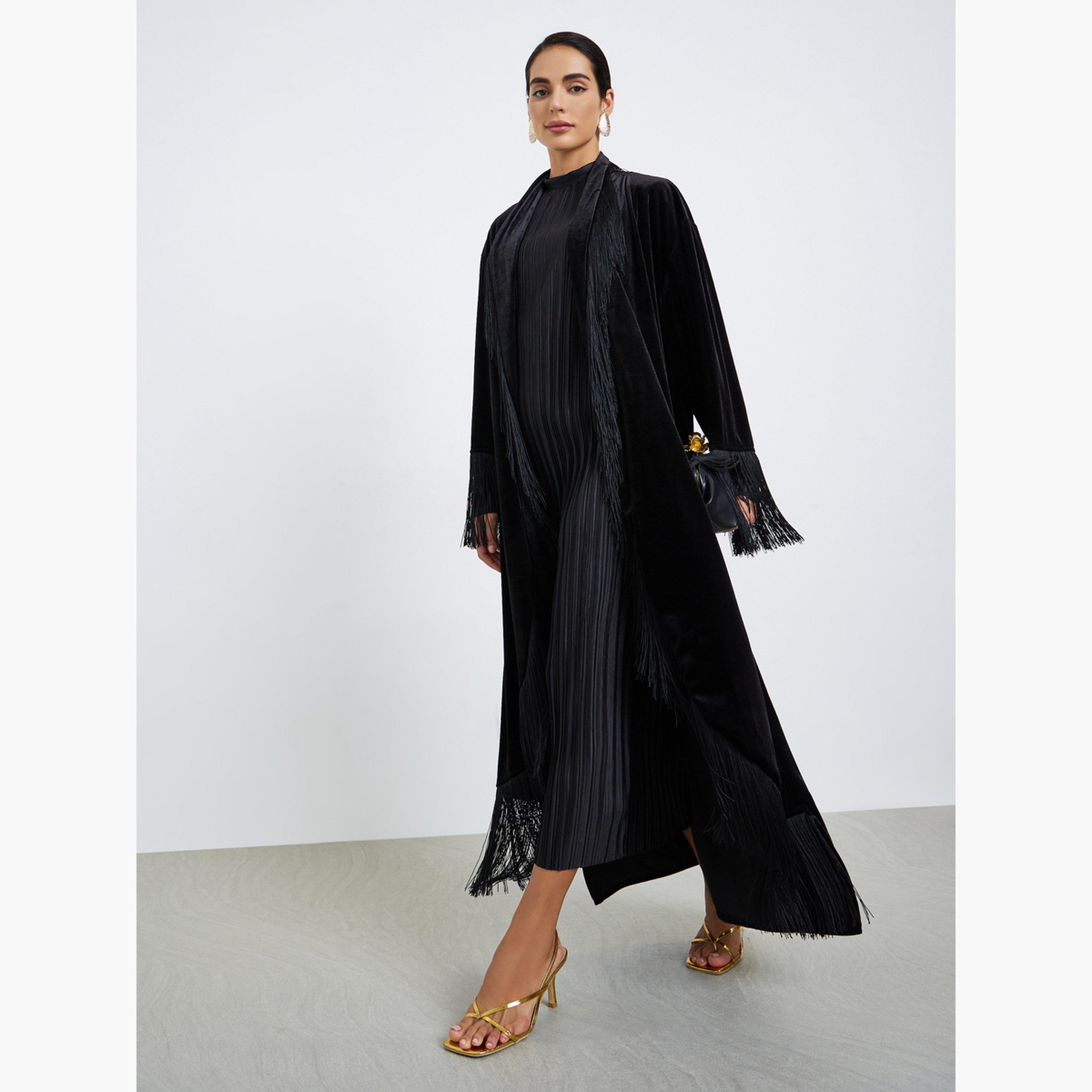 ستايلي - عباية نسائية مفتوحة من الأمام تصميم مخملي-women-arabicclothing-abayas-image-2